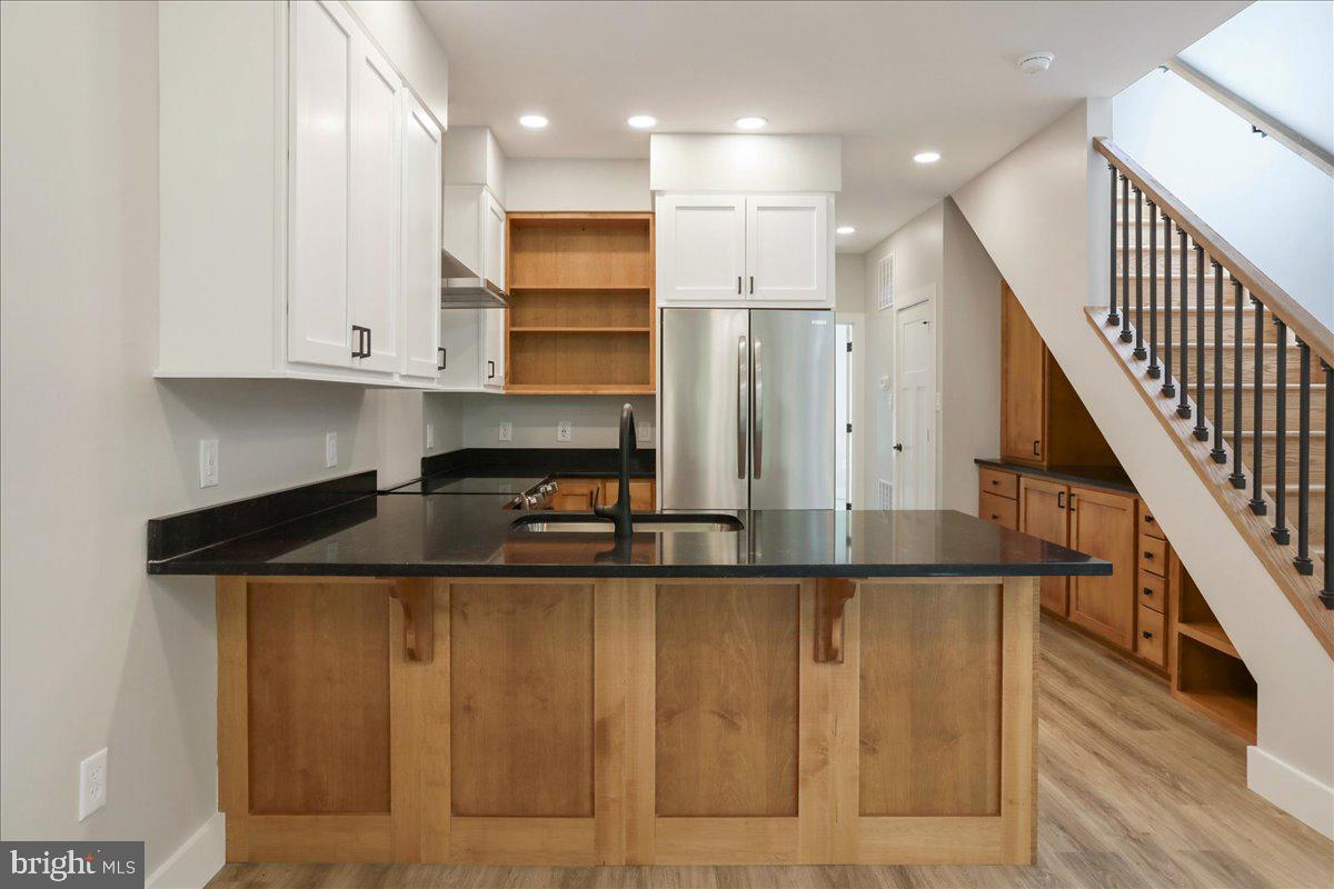 NONE UNRESTRICTED - Residential