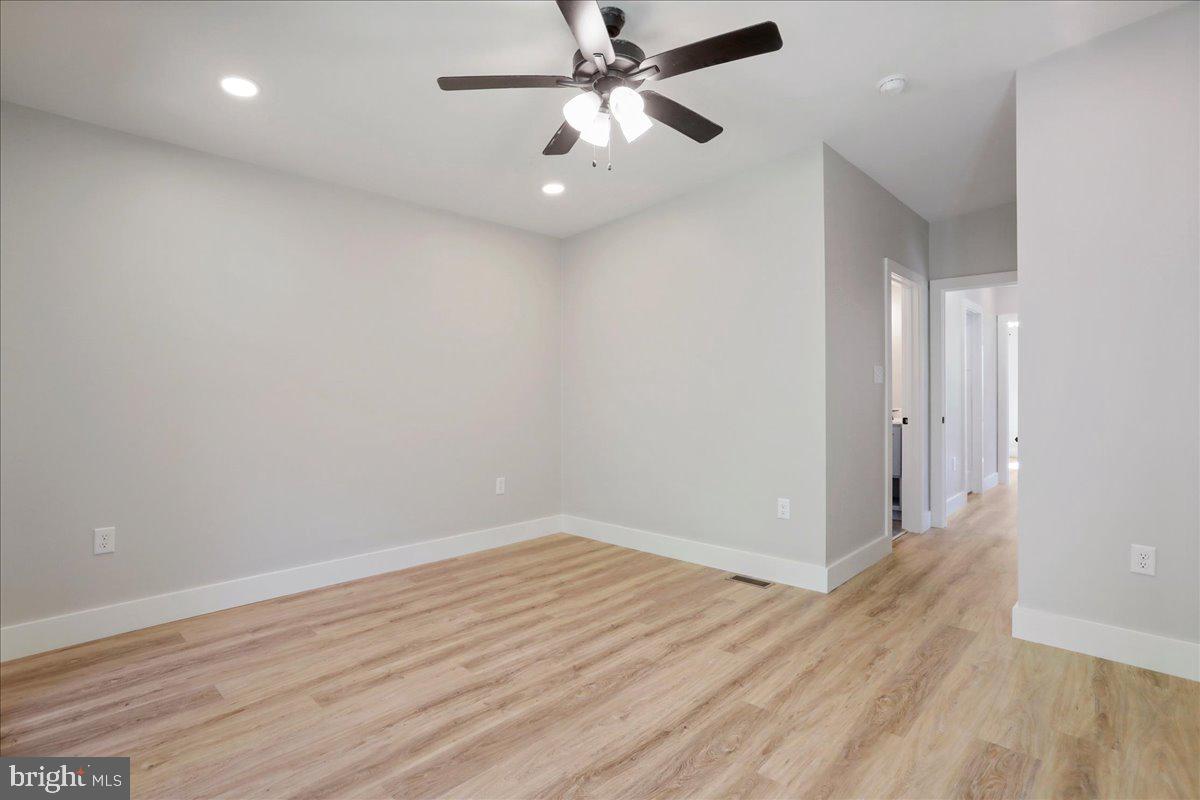 NONE UNRESTRICTED - Residential