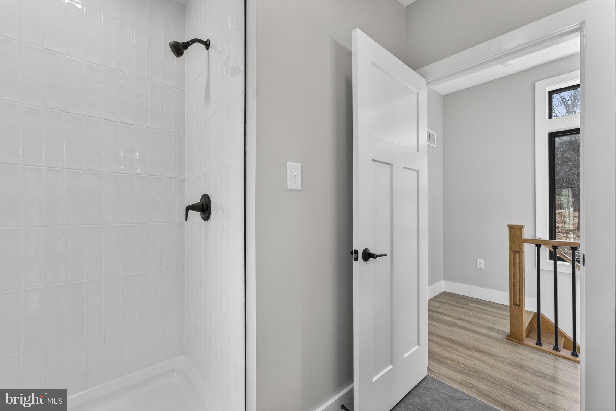 NONE UNRESTRICTED - Residential