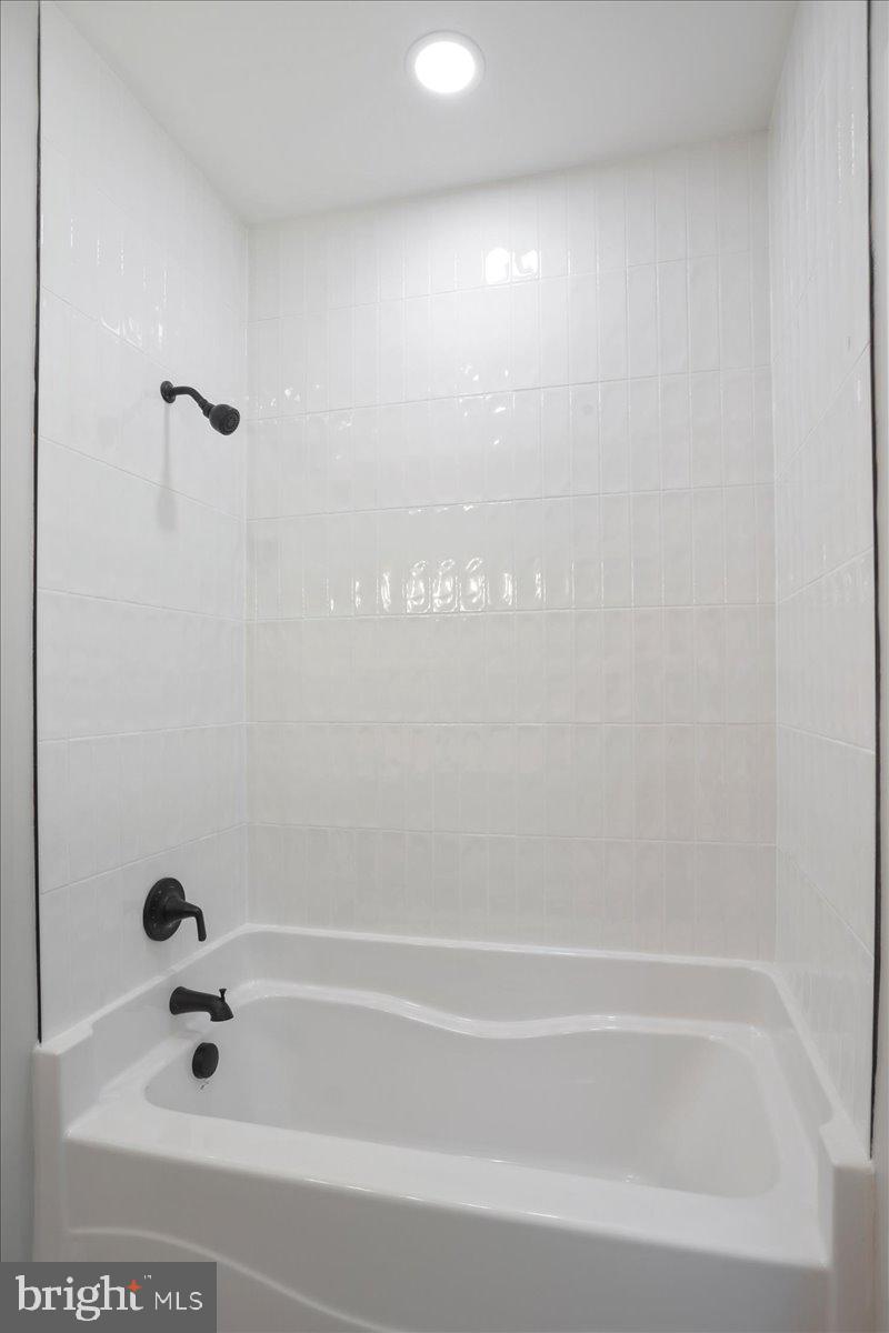 NONE UNRESTRICTED - Residential