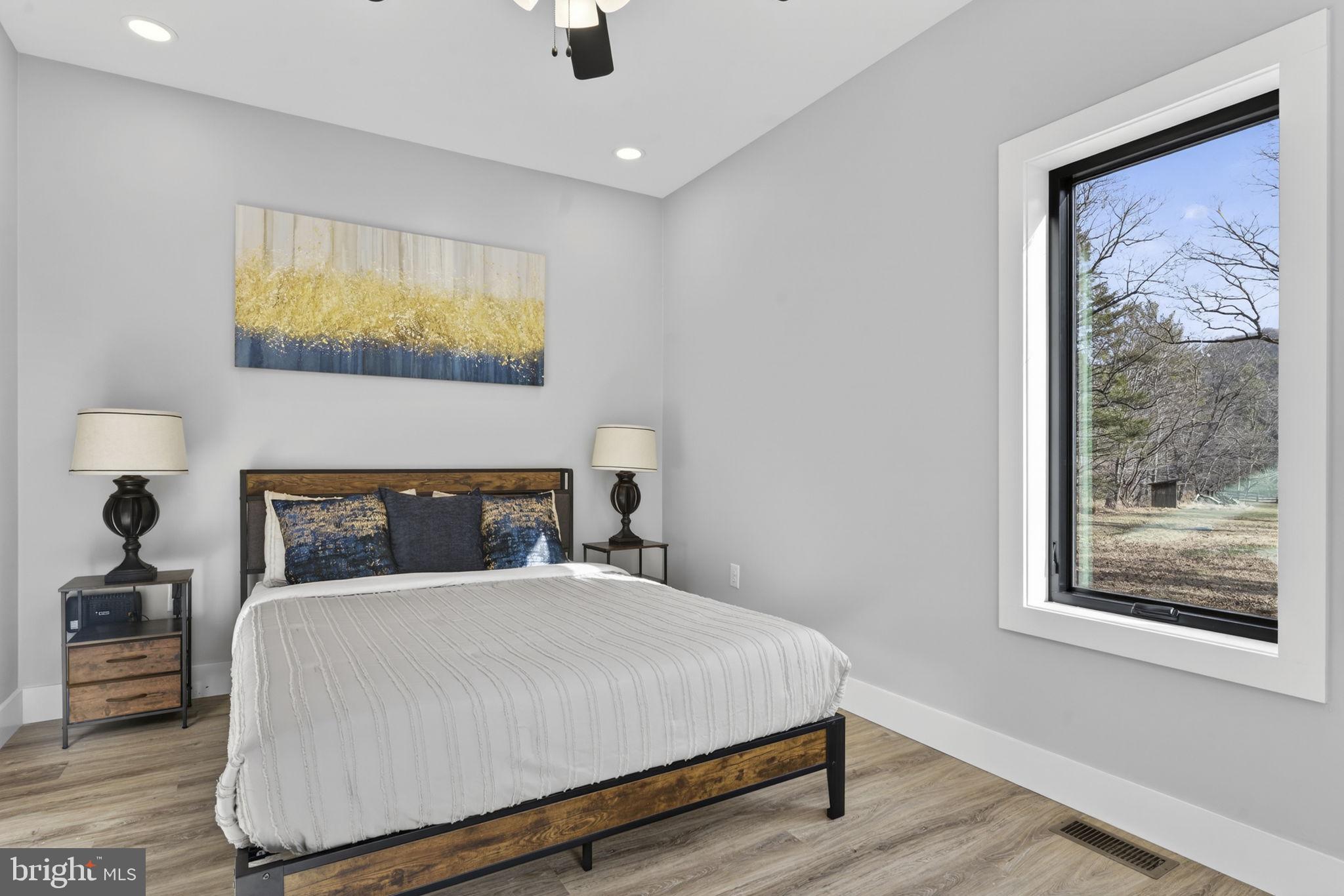 NONE UNRESTRICTED - Residential