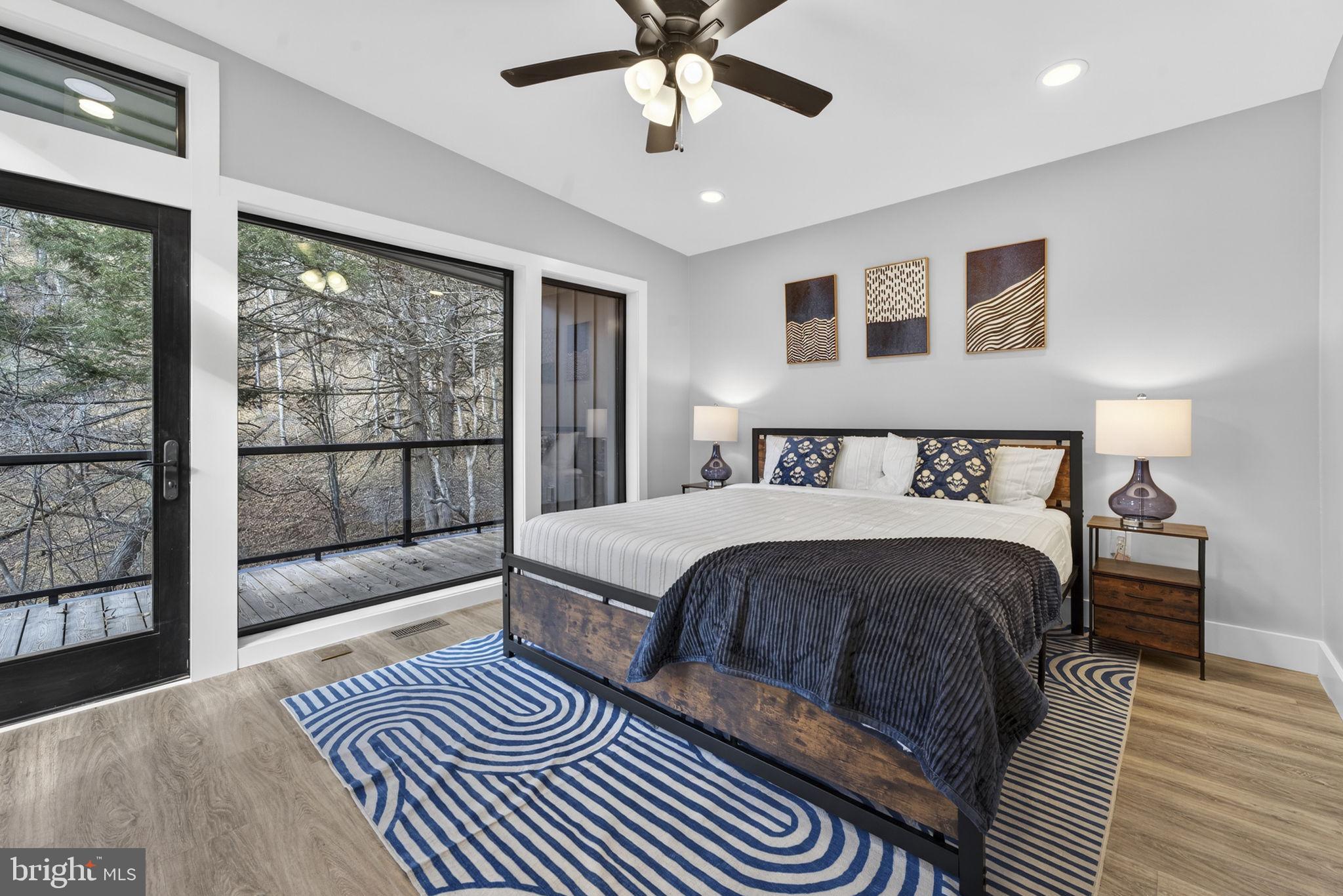 NONE UNRESTRICTED - Residential