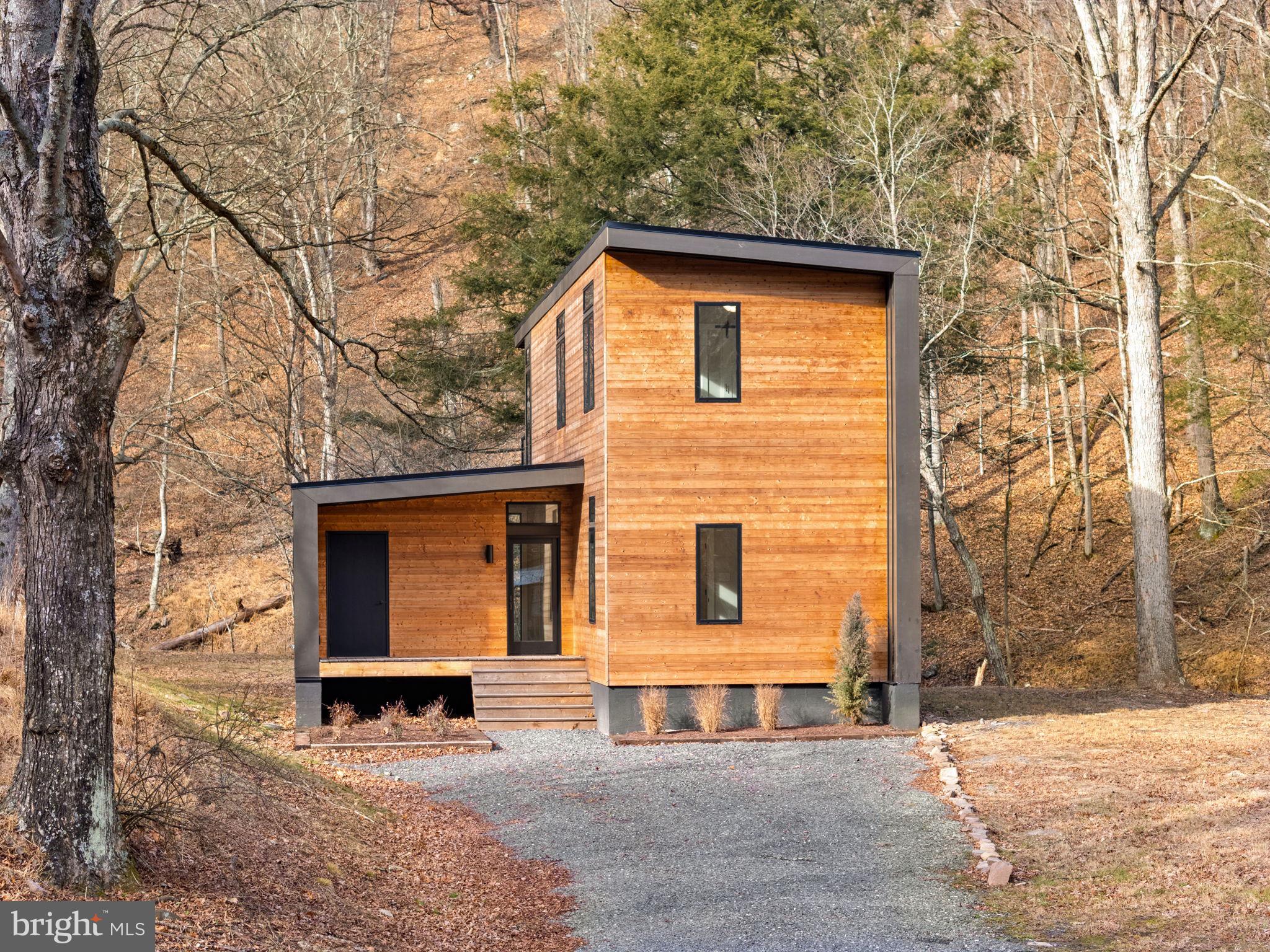 NONE UNRESTRICTED - Residential