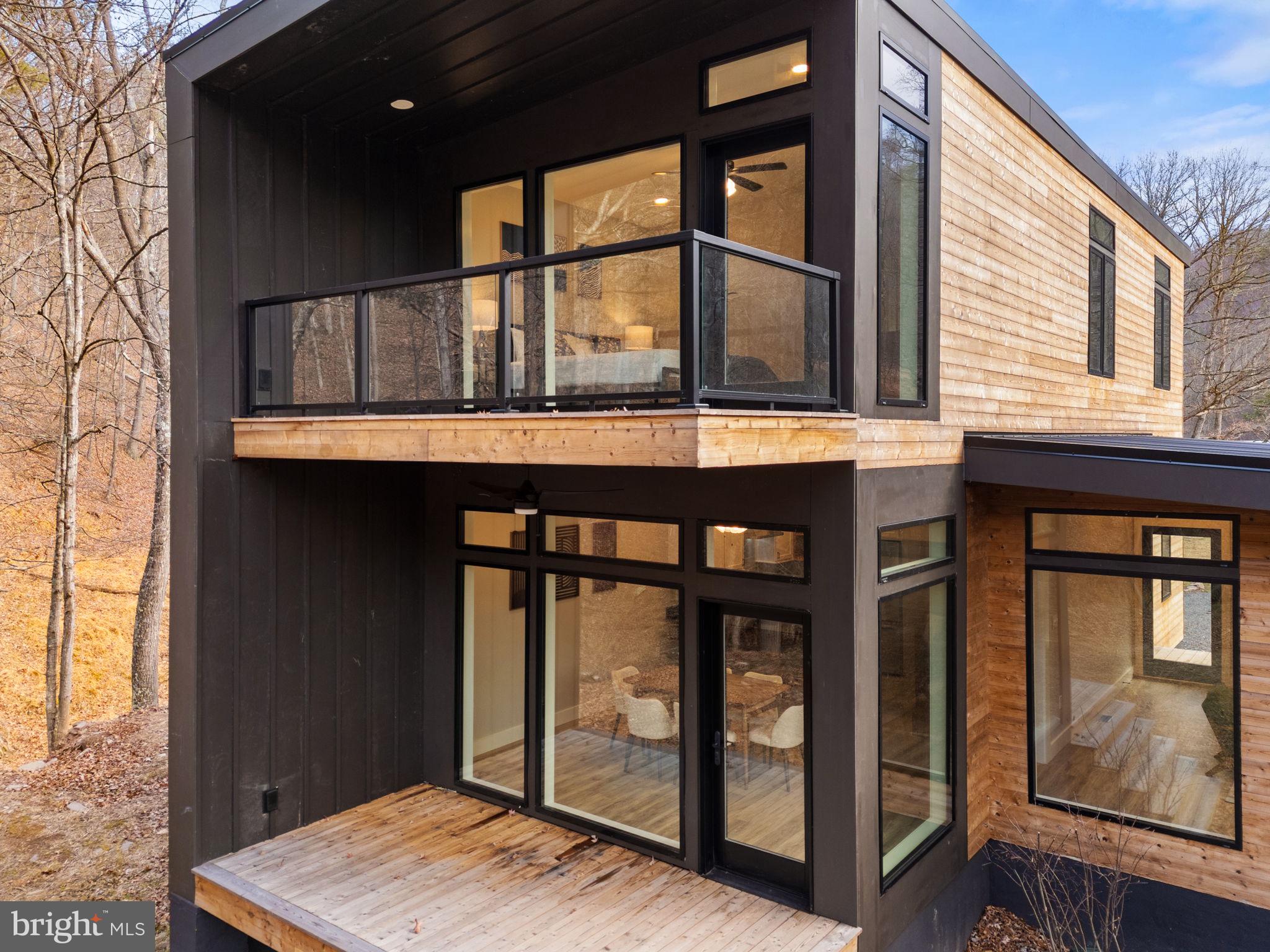 NONE UNRESTRICTED - Residential