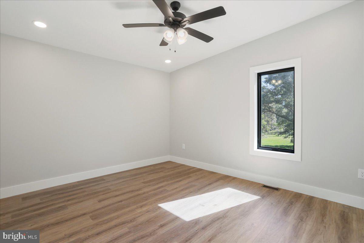 NONE UNRESTRICTED - Residential