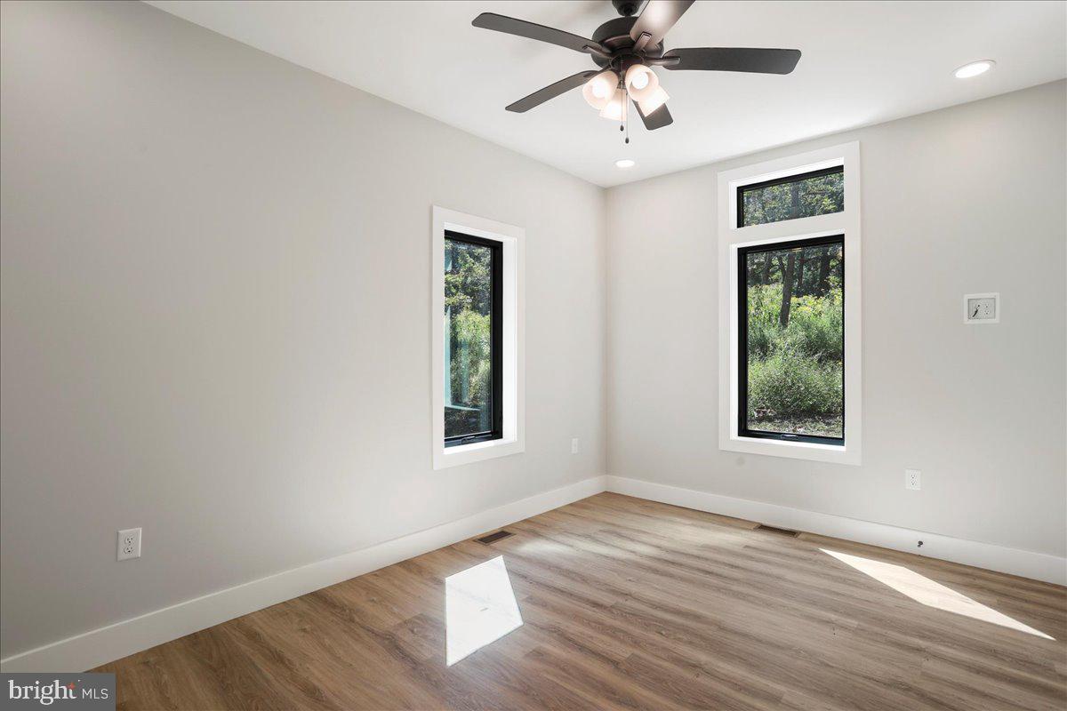 NONE UNRESTRICTED - Residential