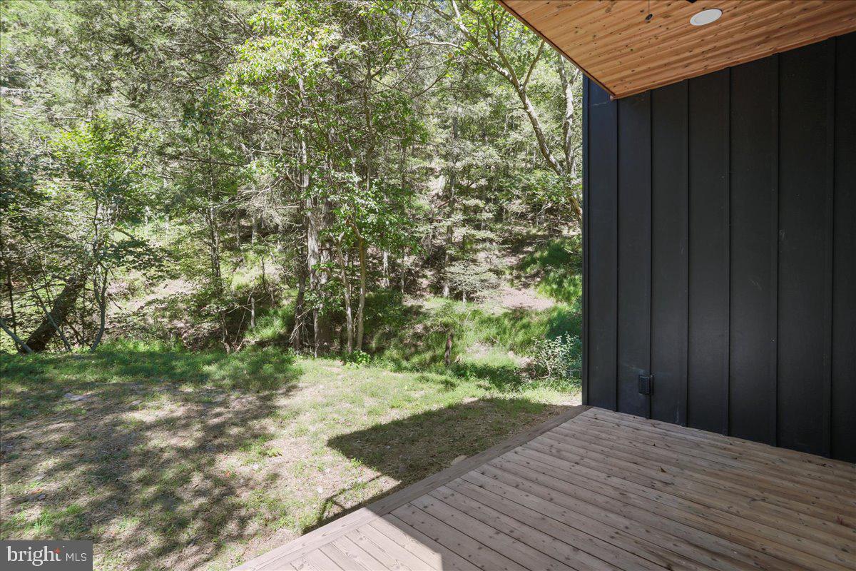 NONE UNRESTRICTED - Residential