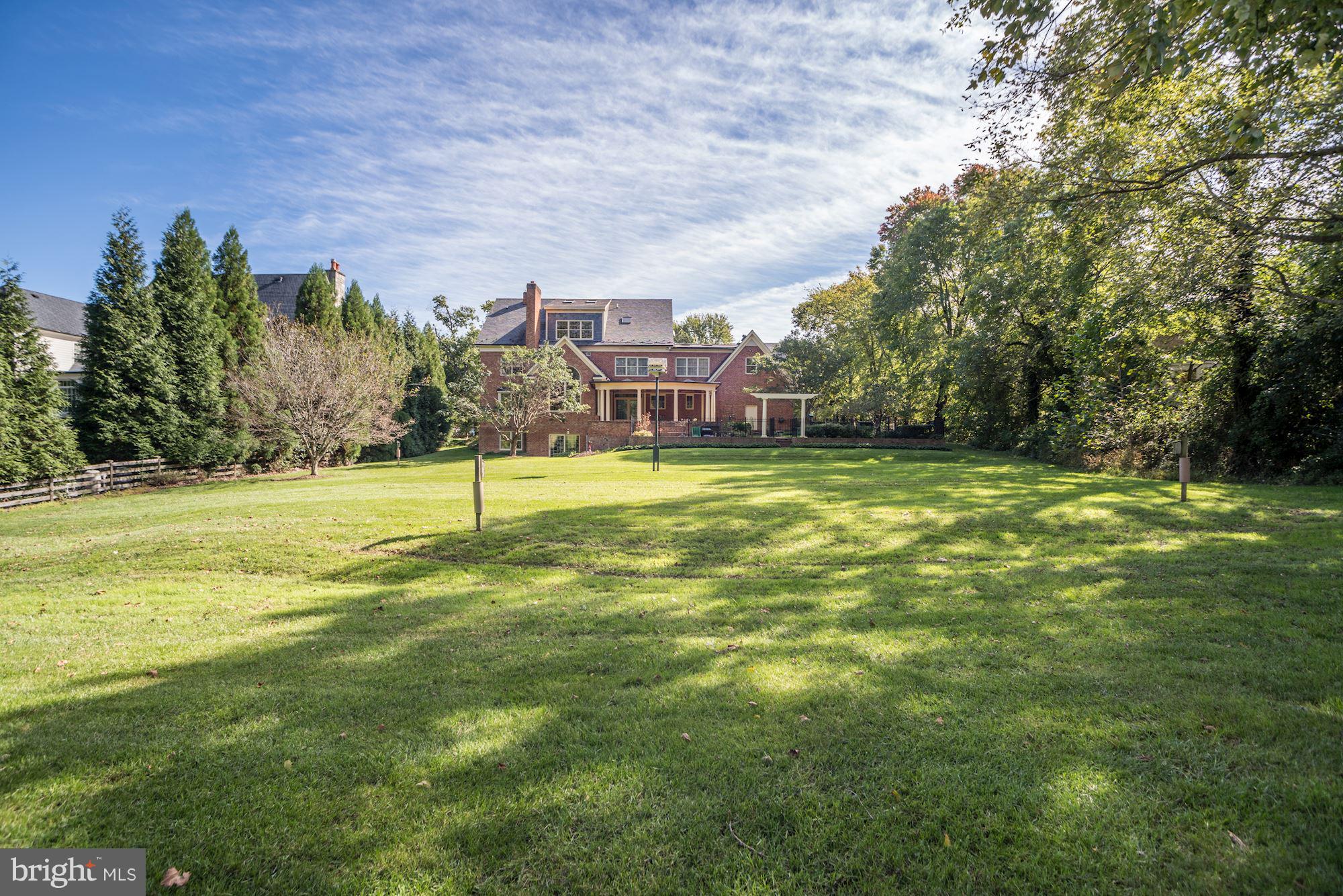 LANGLEY FOREST - Residential