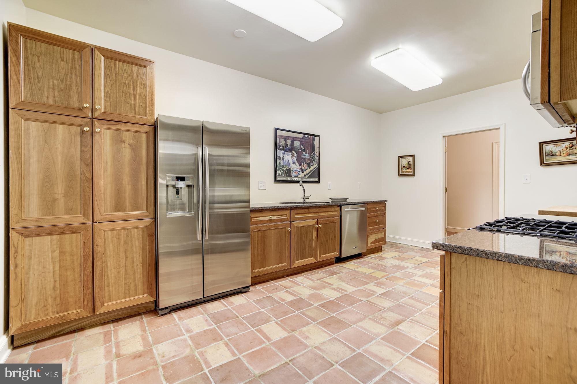 LANGLEY FOREST - Residential