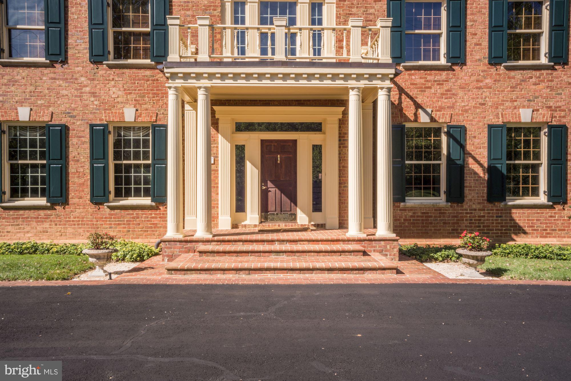 LANGLEY FOREST - Residential