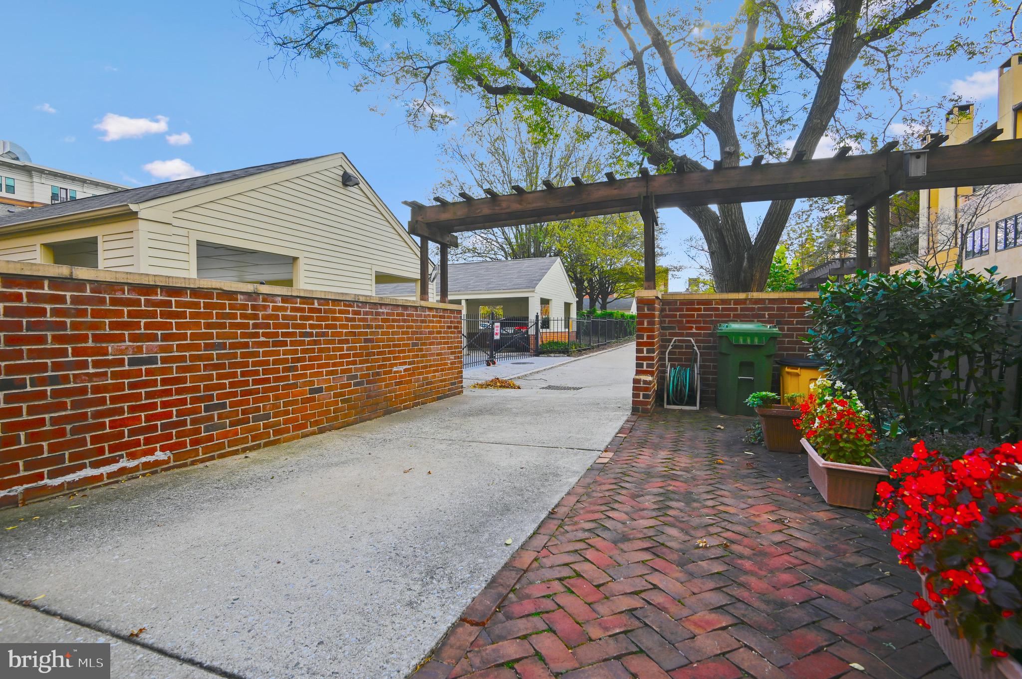 OTTERBEIN - Residential