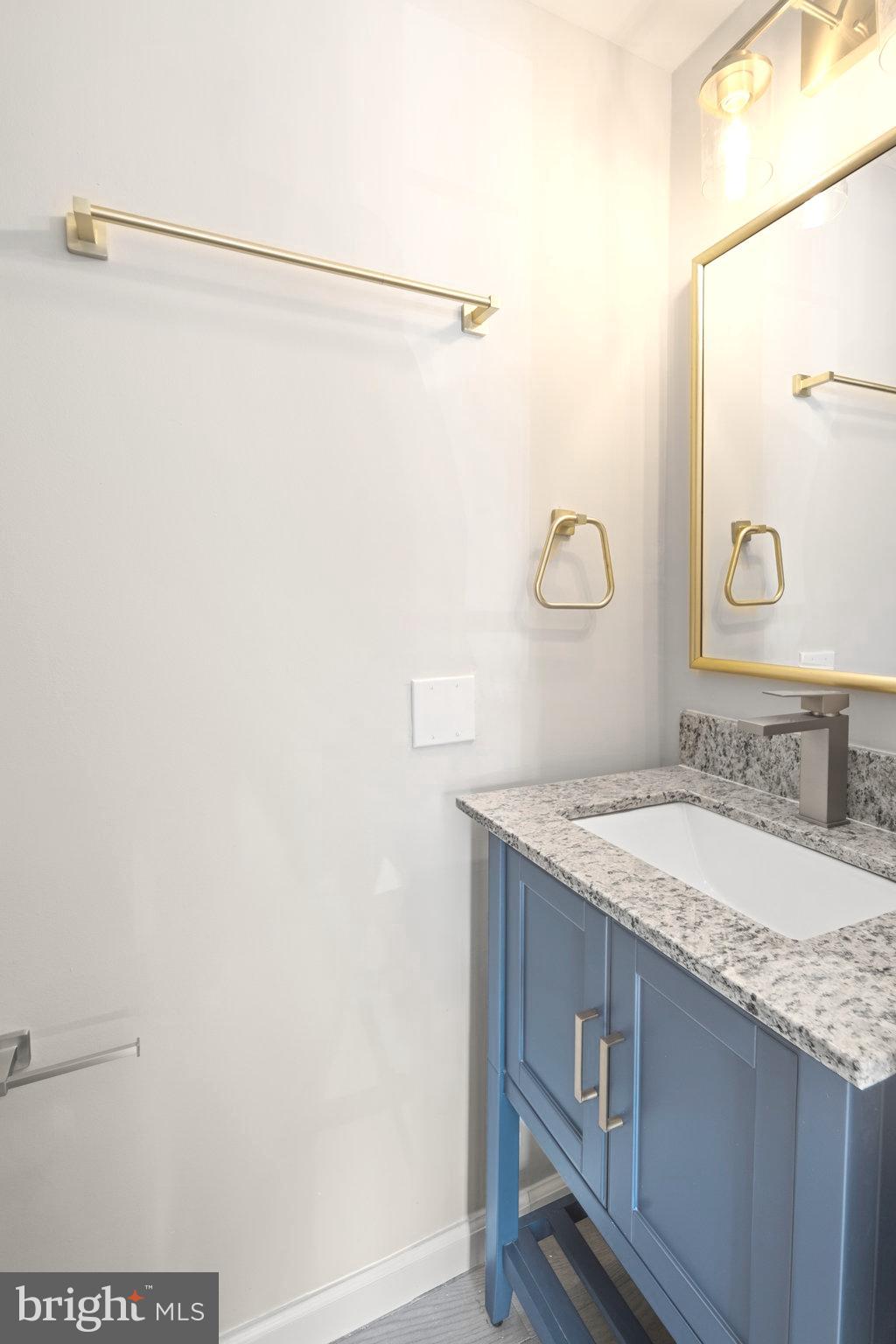 WOODSTONE - Residential