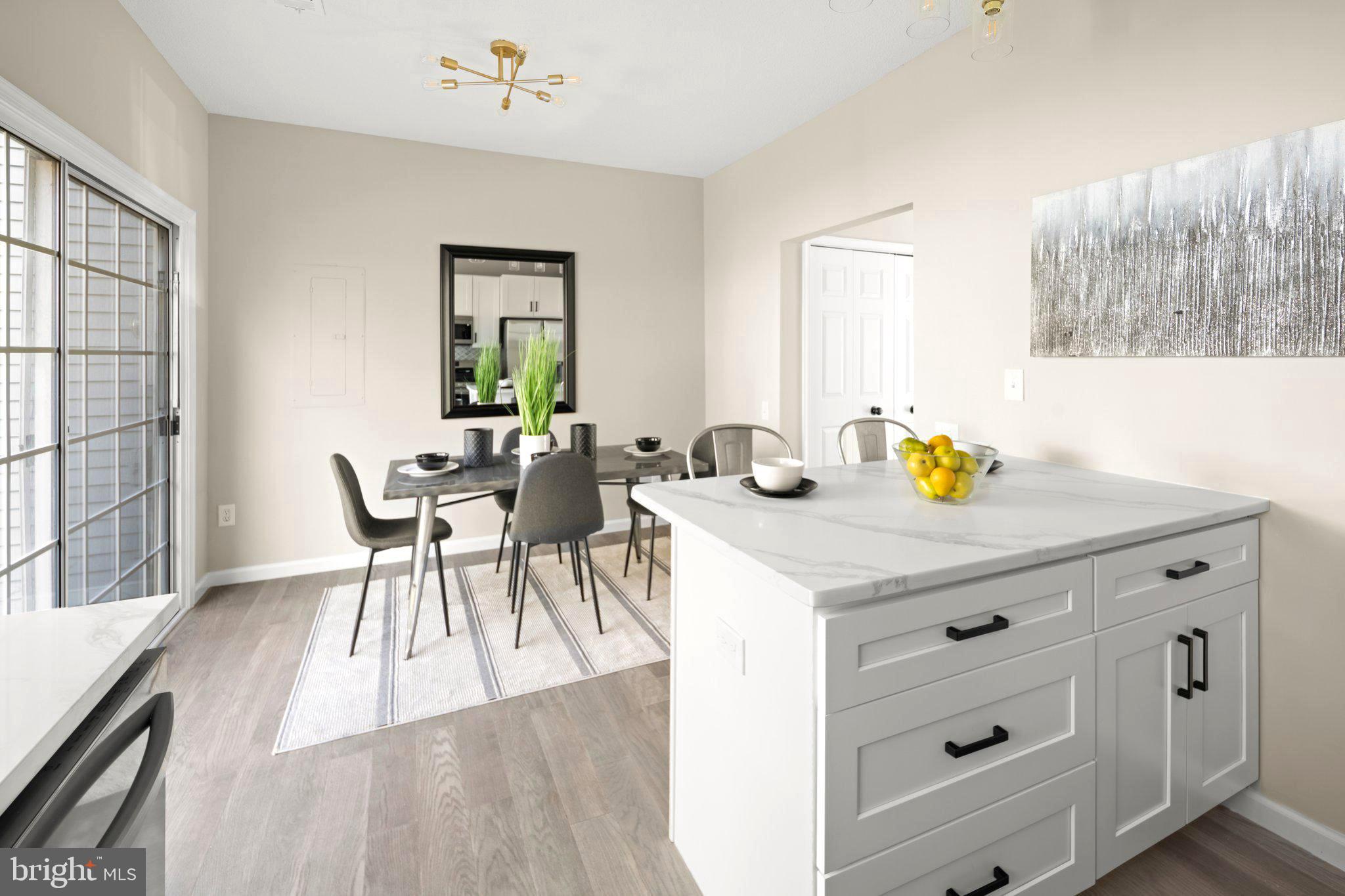 WOODSTONE - Residential