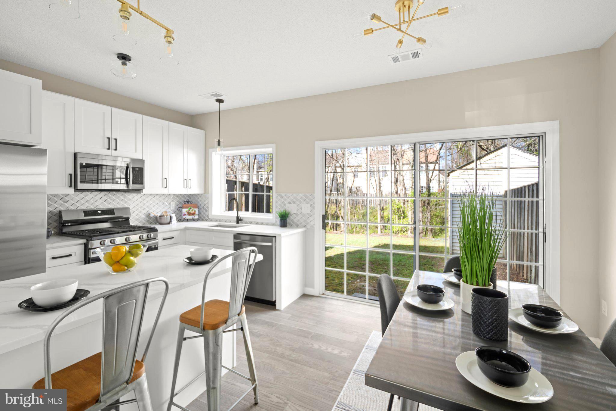 WOODSTONE - Residential