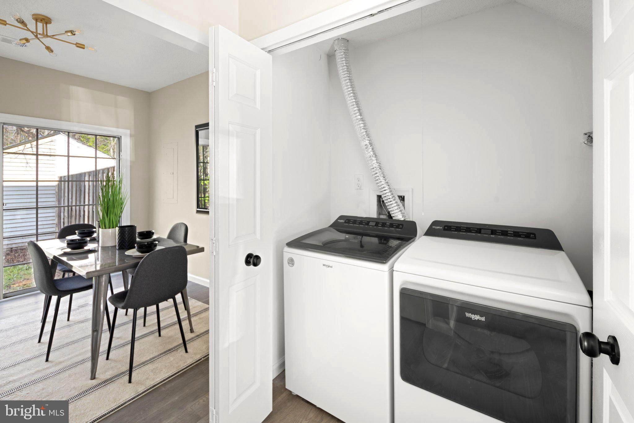 WOODSTONE - Residential