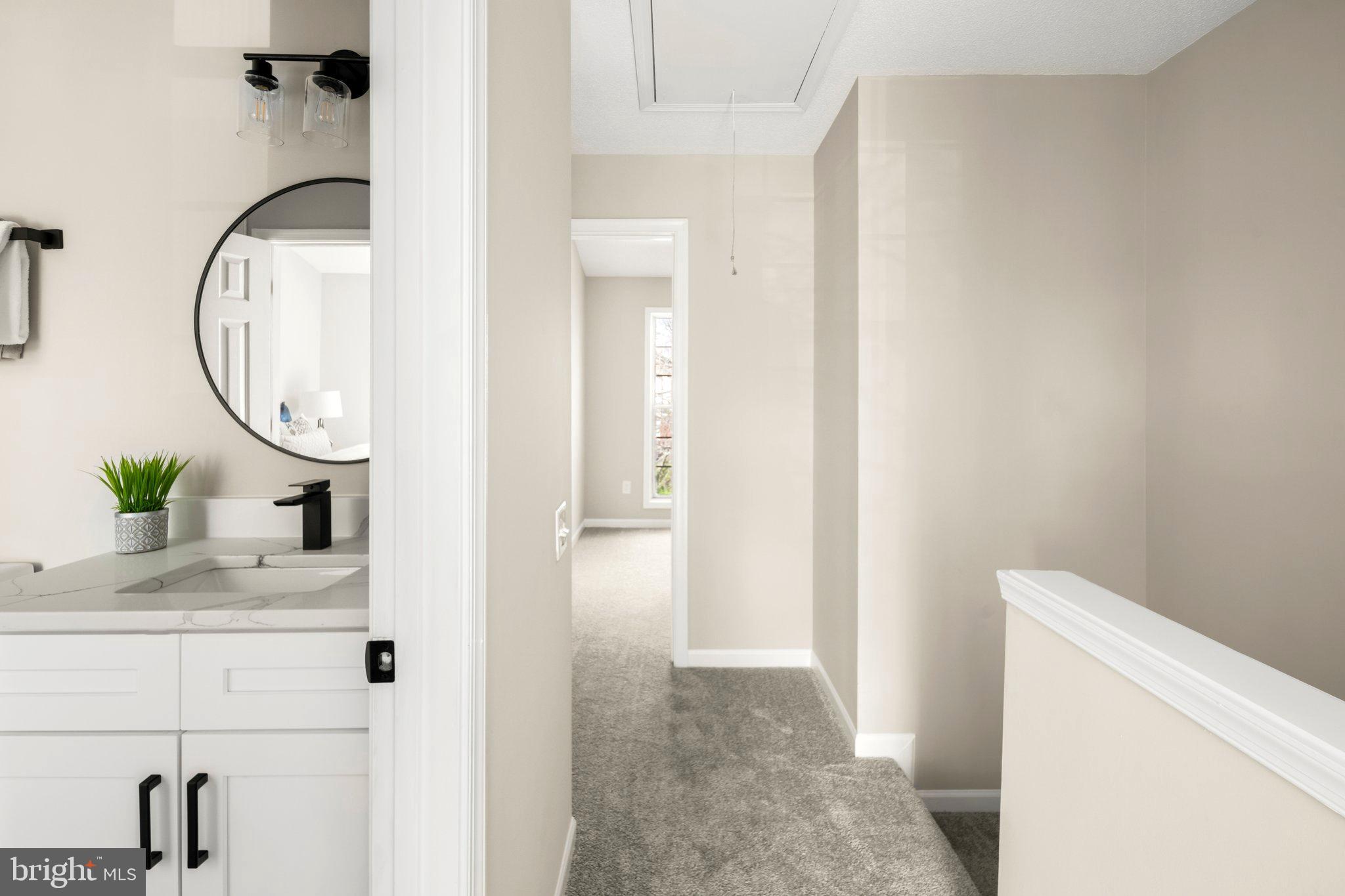 WOODSTONE - Residential