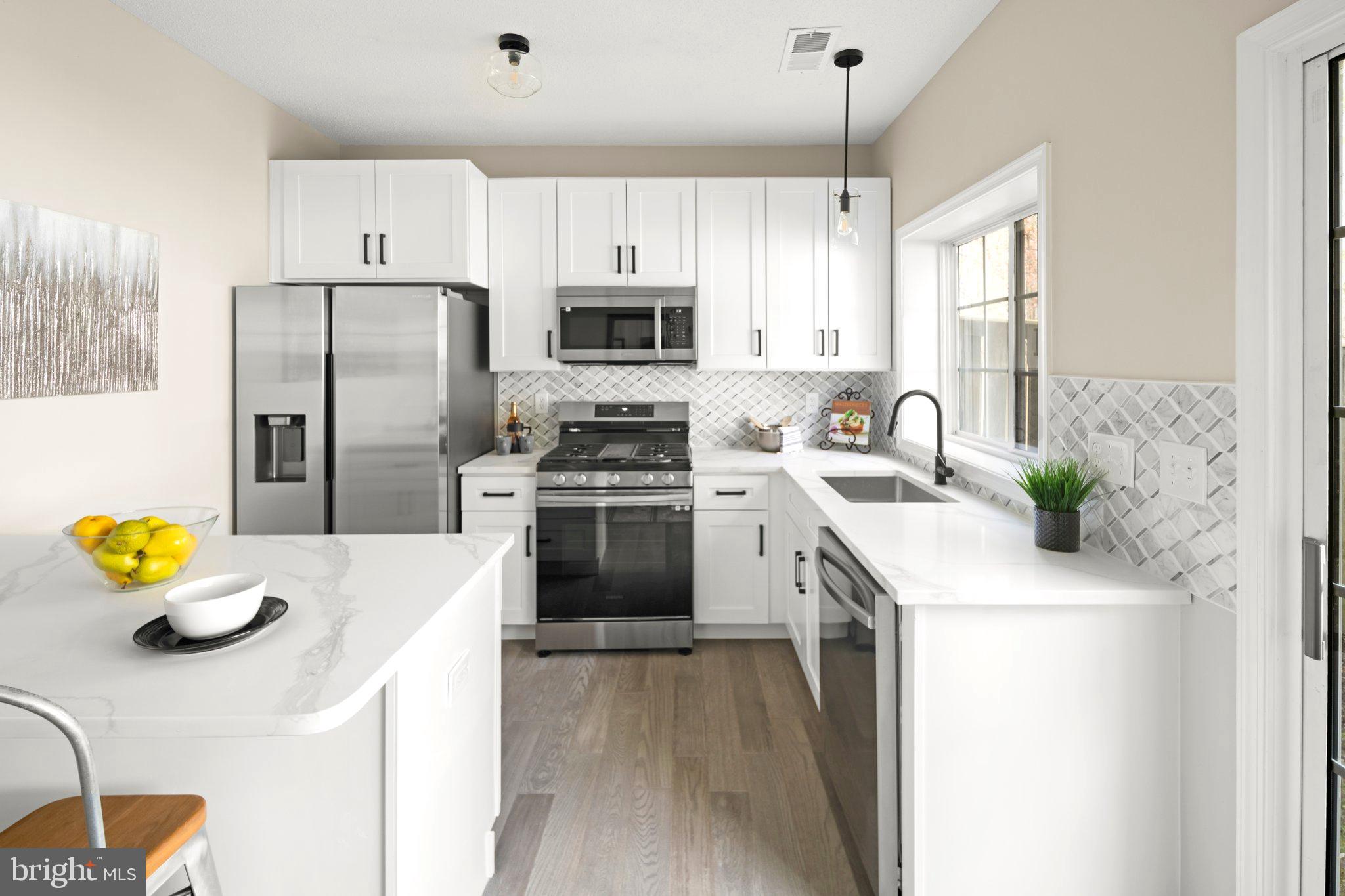 WOODSTONE - Residential