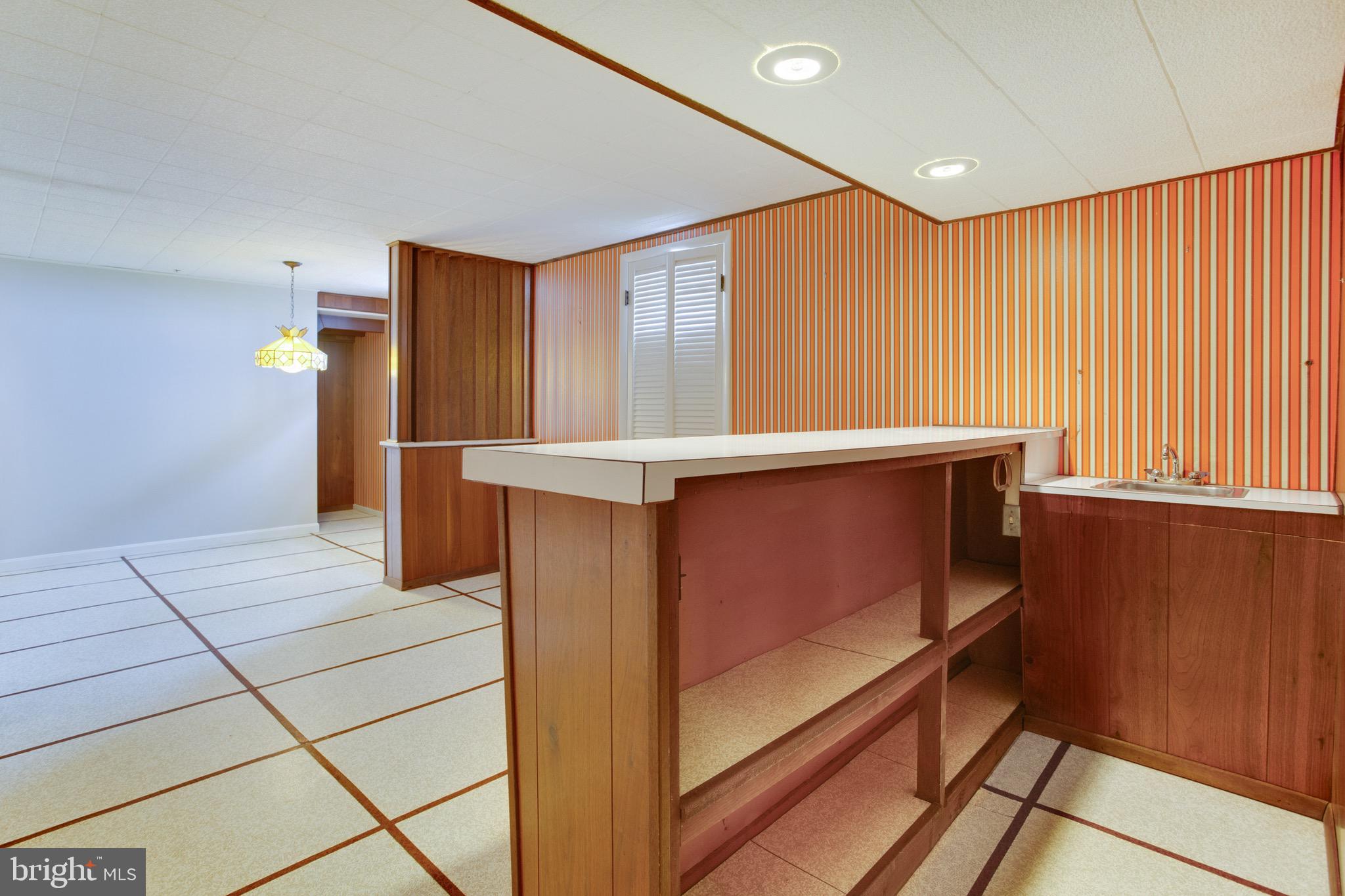 NEW CARROLLTON - Residential