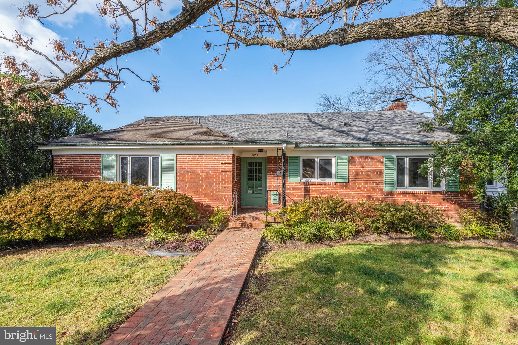 SHIRLEY WOODS - Residential