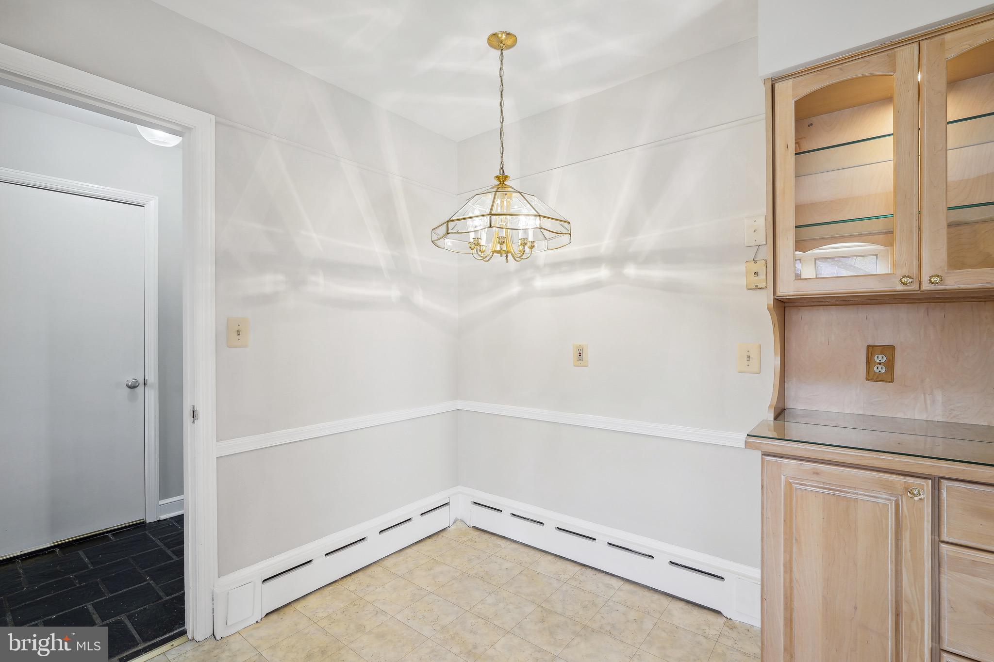 SHIRLEY WOODS - Residential