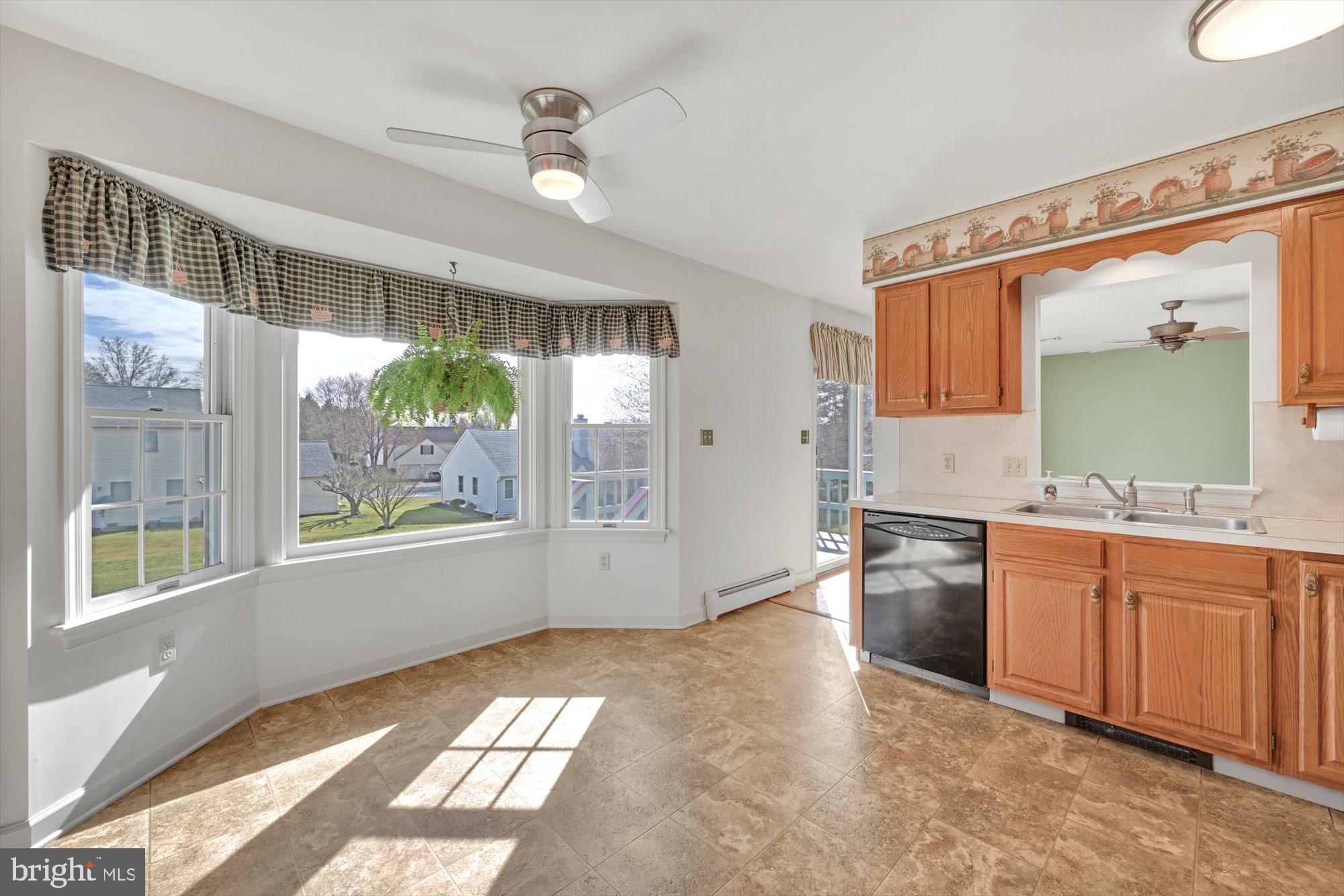 WOODS EDGE - Residential