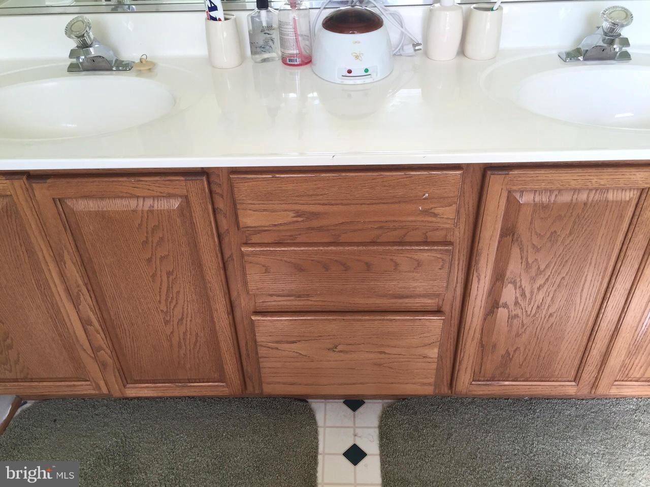 PELHAM'S CROSSING - Residential