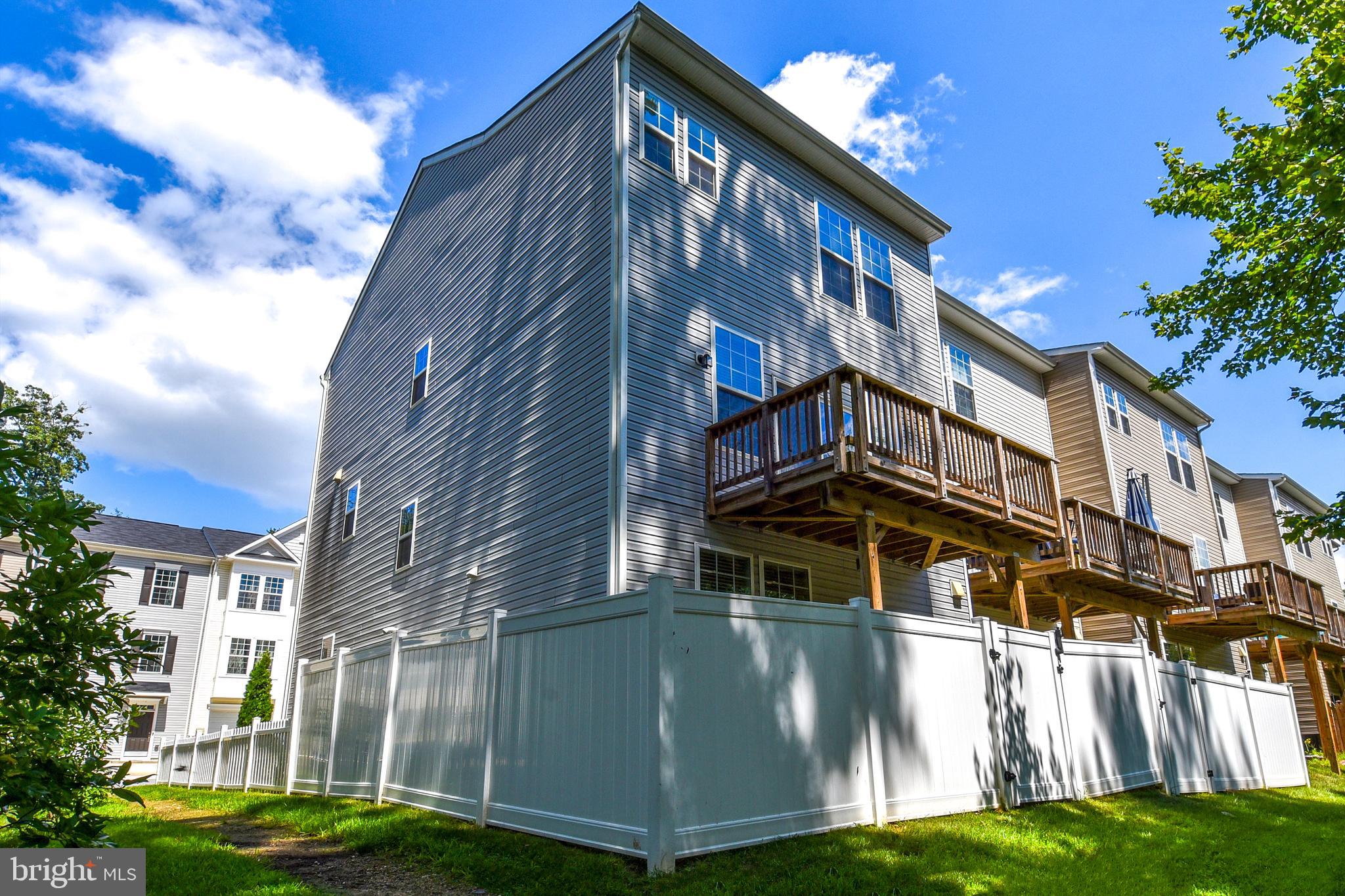 POND VIEW - Residential