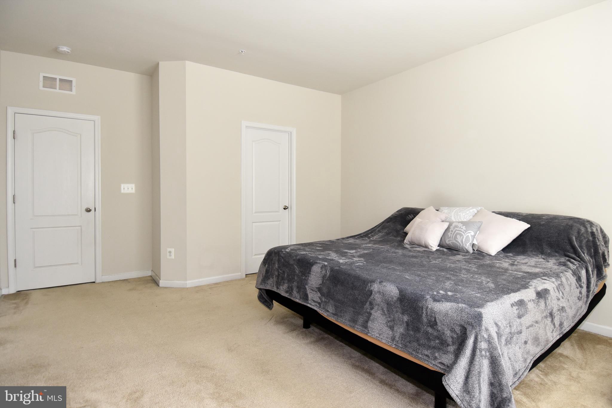 POND VIEW - Residential