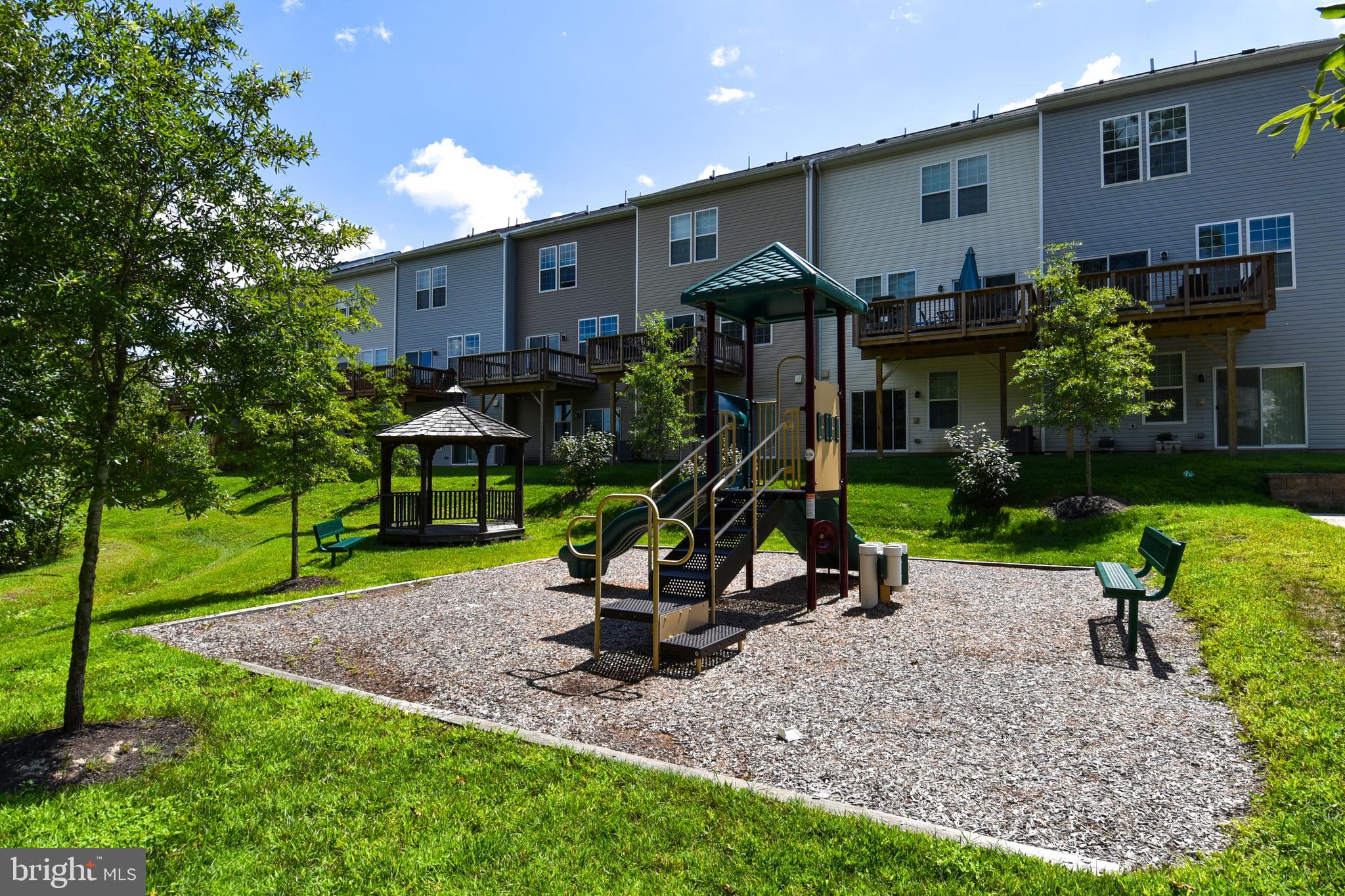 POND VIEW - Residential