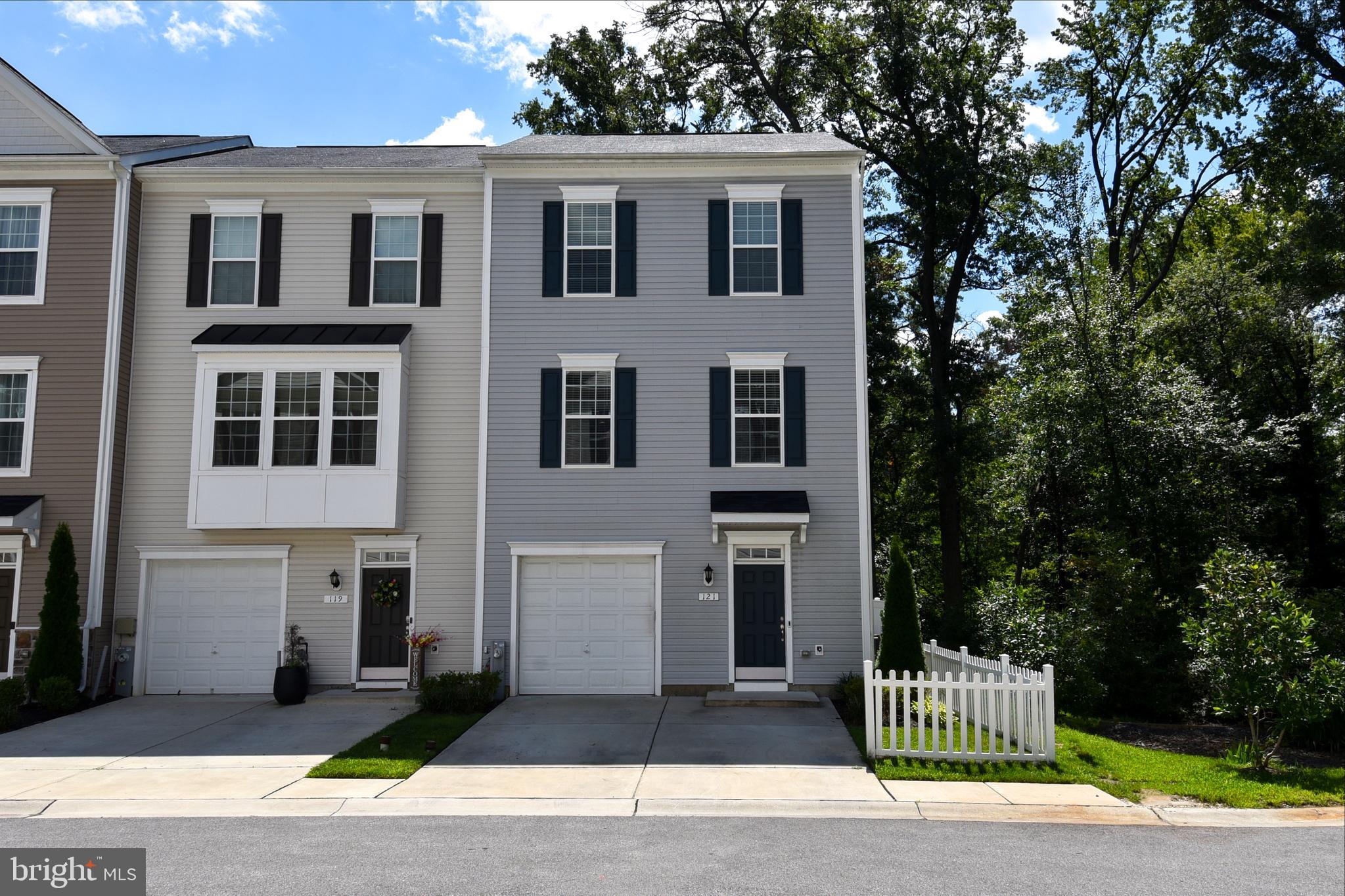 POND VIEW - Residential