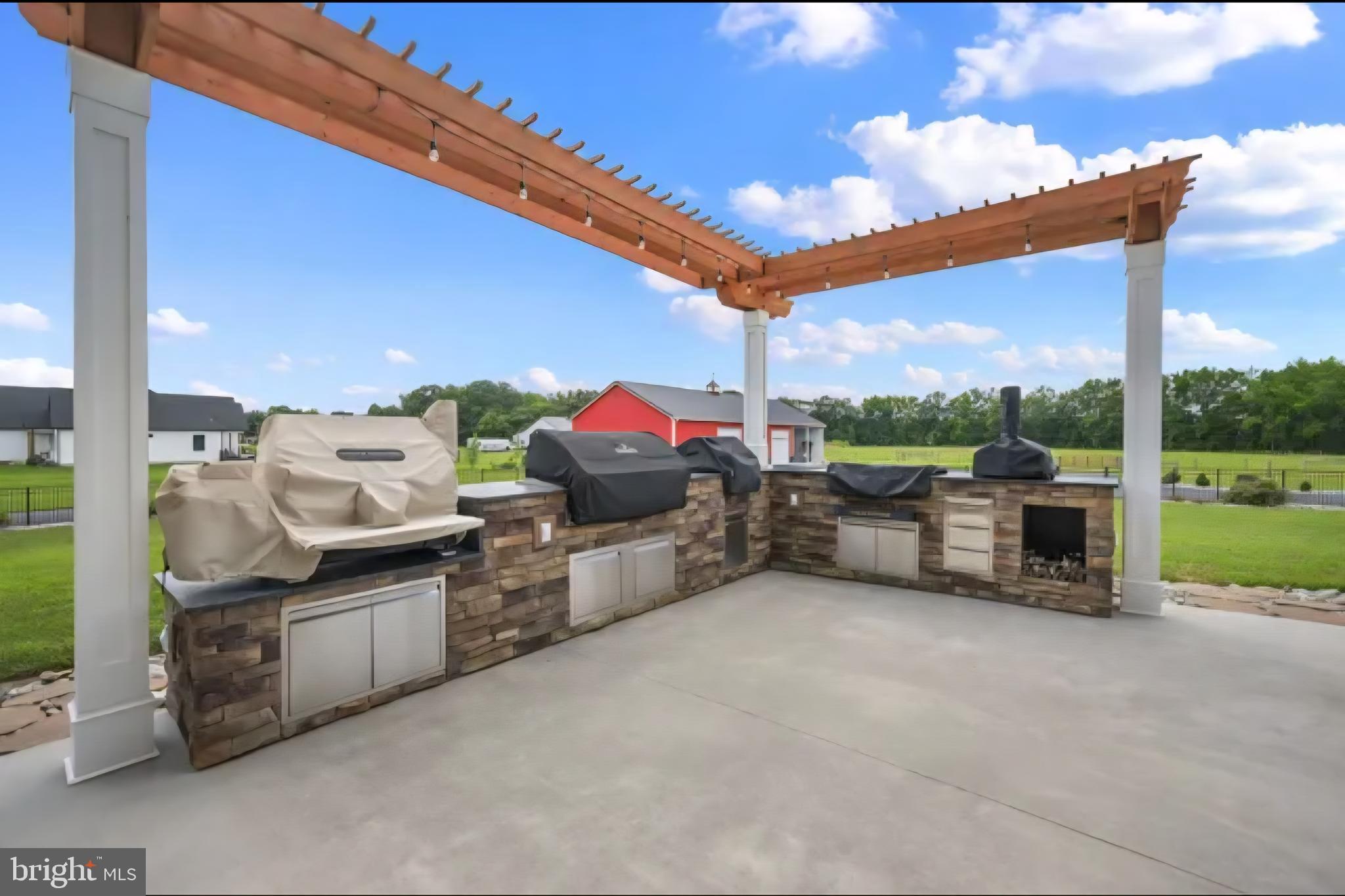 143 PEARSONS CORNER ROAD