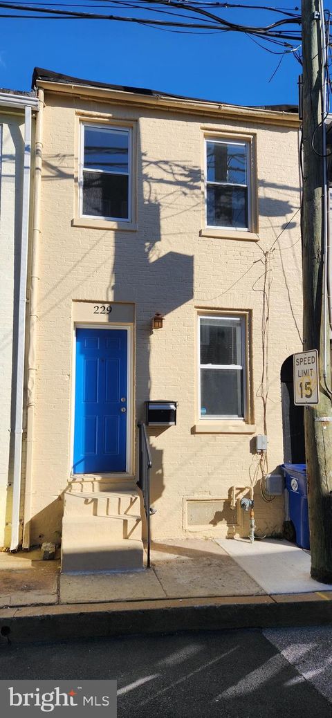 229 S DURHAM STREET BALTIMORE MD 21231