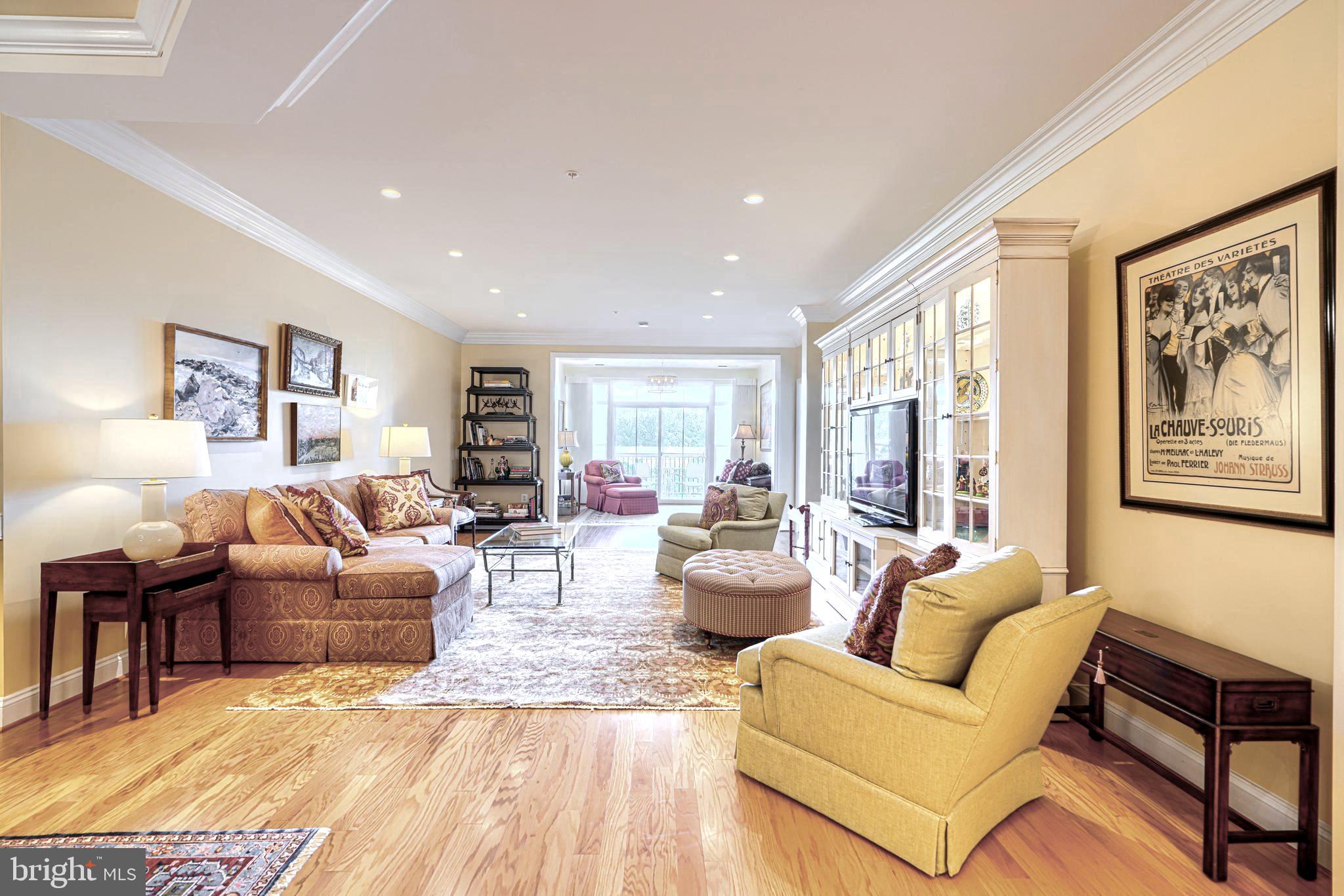 THE BLUFFS AT QUARRY LAKE - Residential