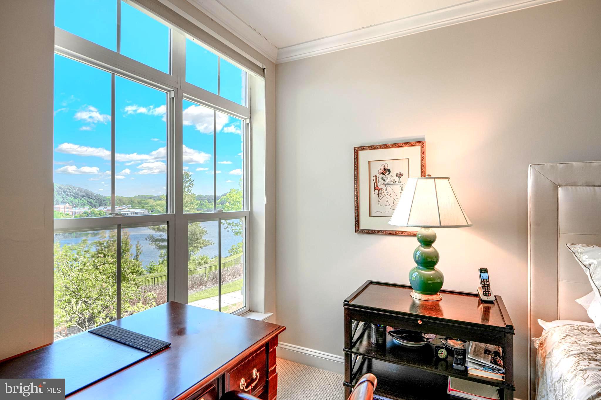 THE BLUFFS AT QUARRY LAKE - Residential
