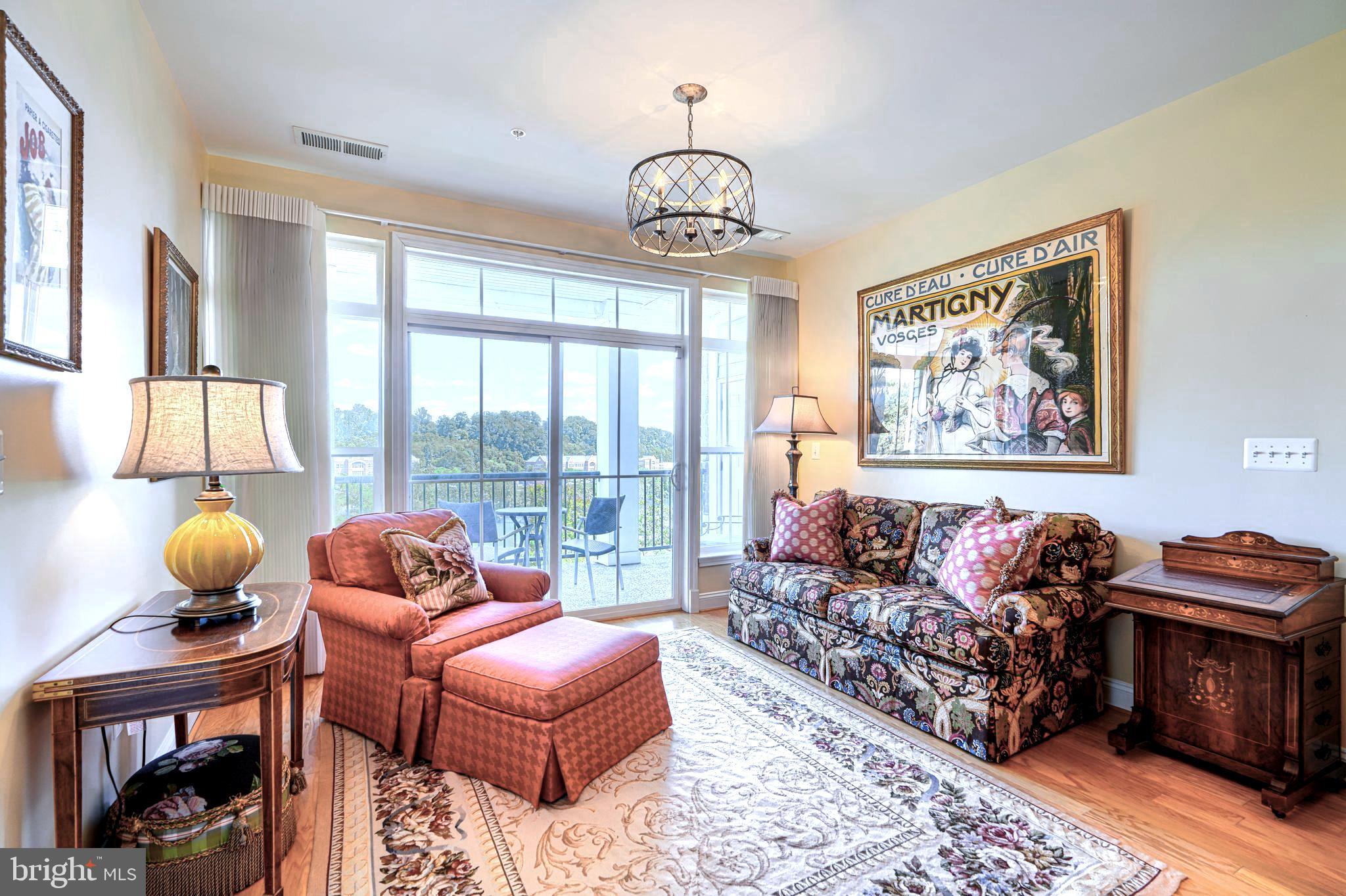 THE BLUFFS AT QUARRY LAKE - Residential
