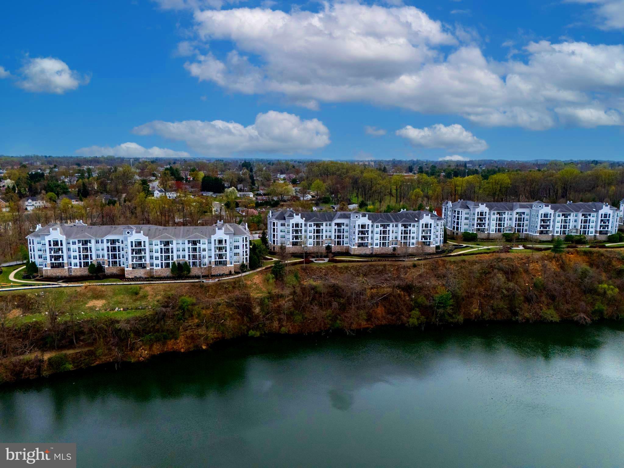 THE BLUFFS AT QUARRY LAKE - Residential