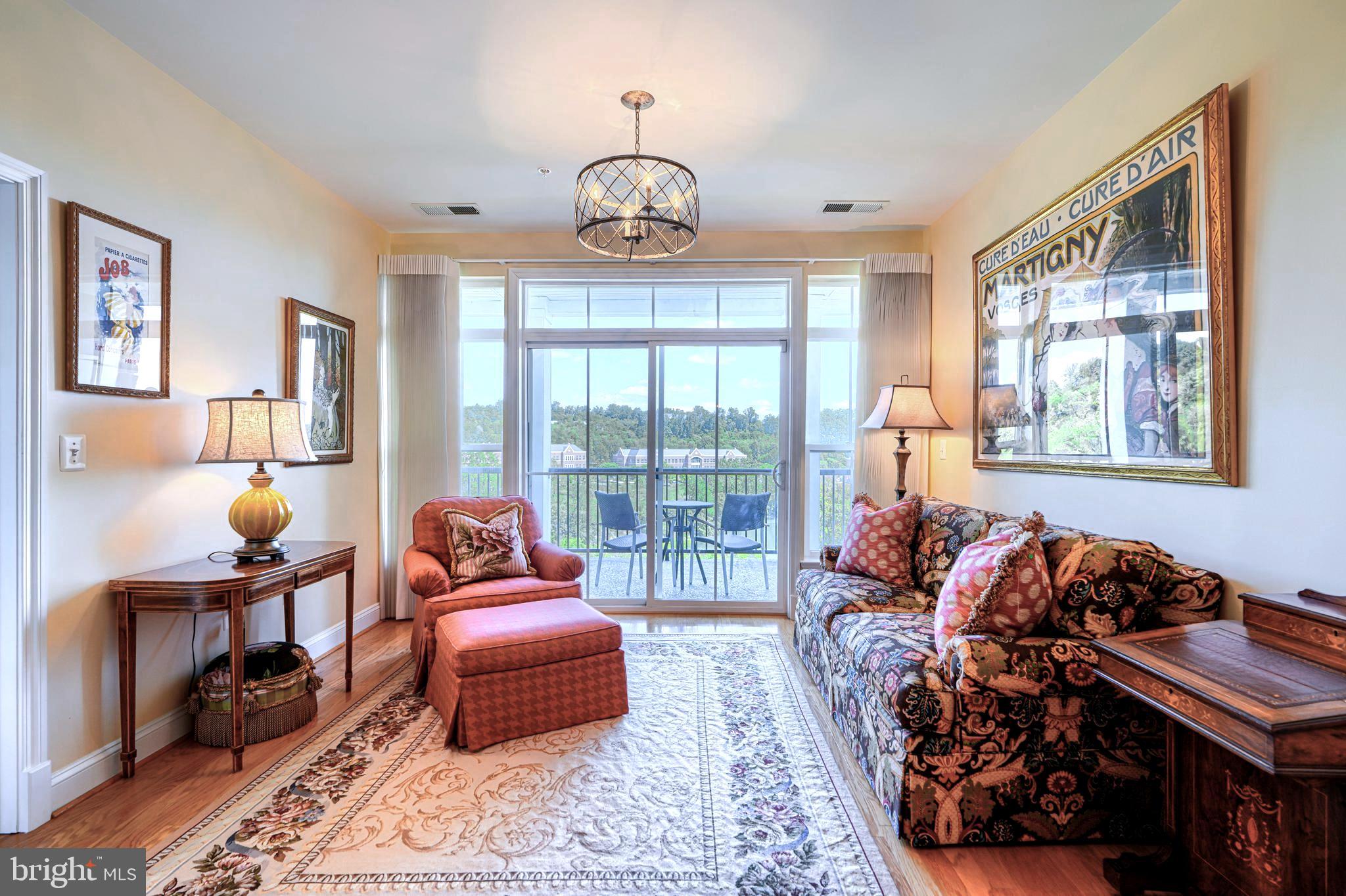 THE BLUFFS AT QUARRY LAKE - Residential