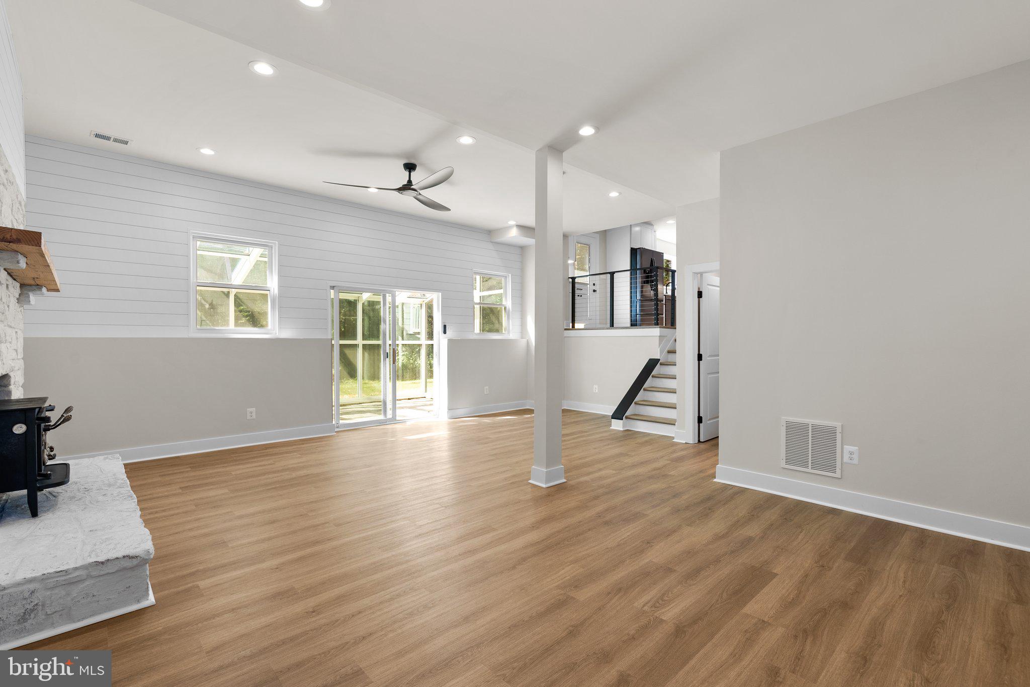 LOTHIAN WOODS - Residential