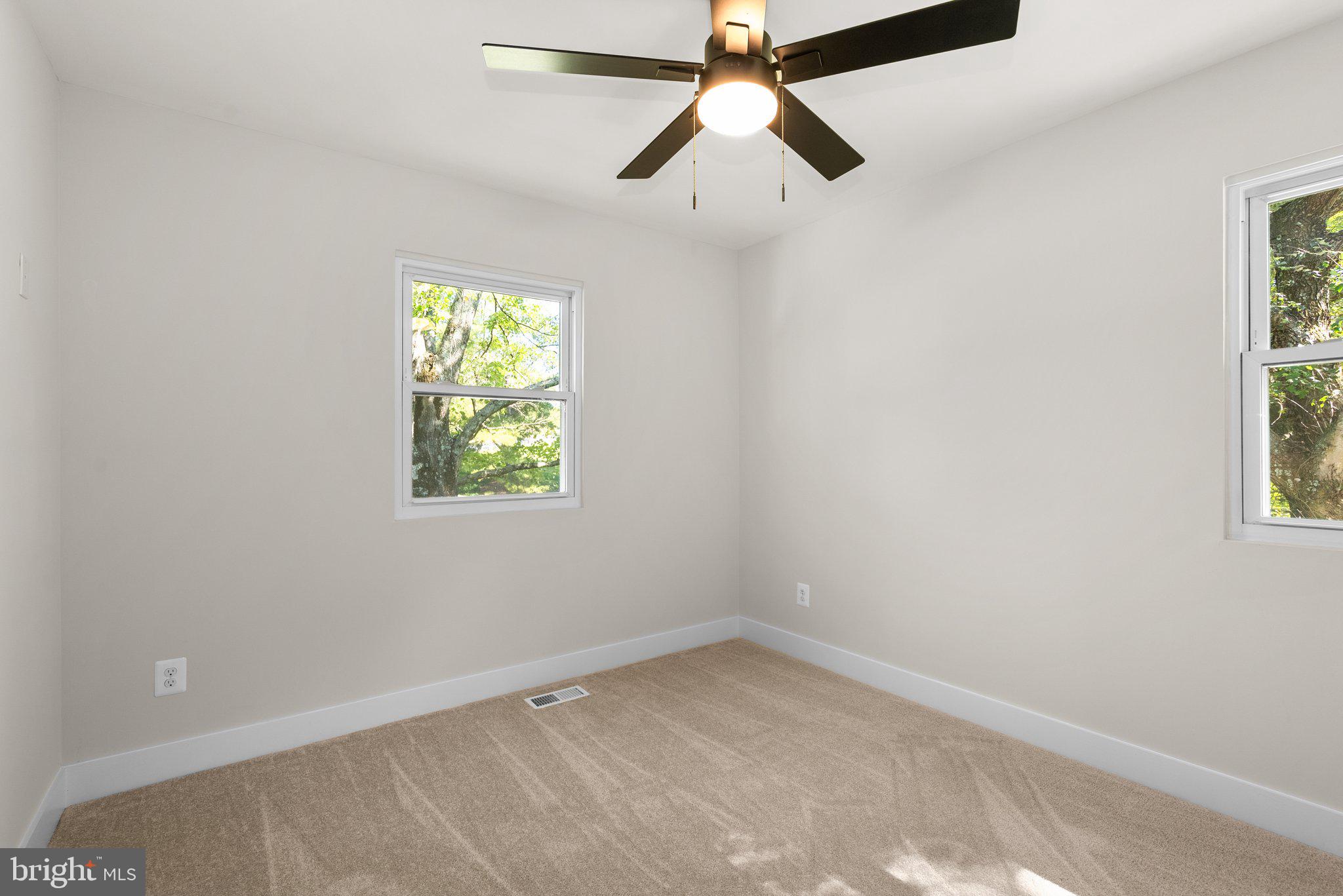 LOTHIAN WOODS - Residential