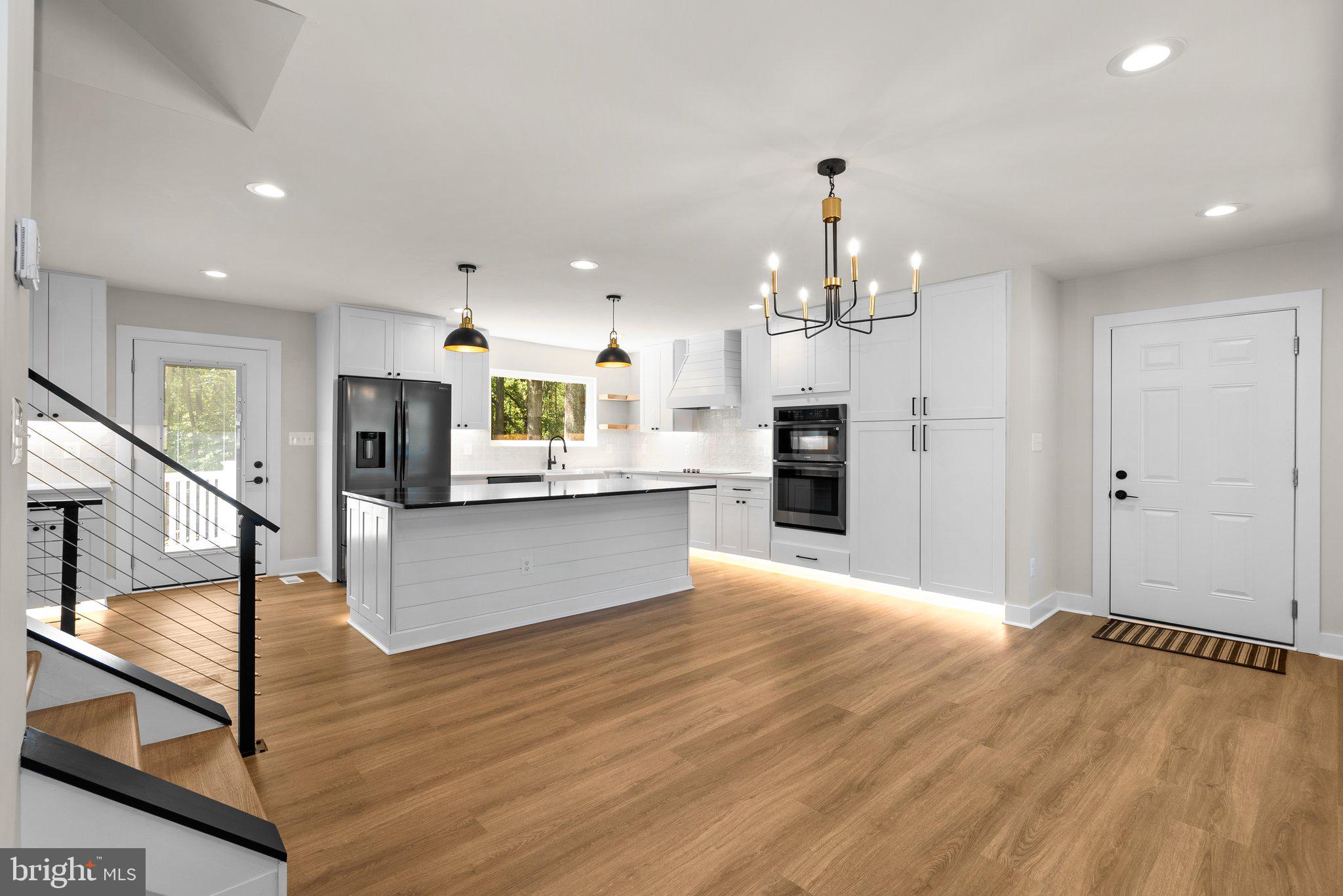 LOTHIAN WOODS - Residential