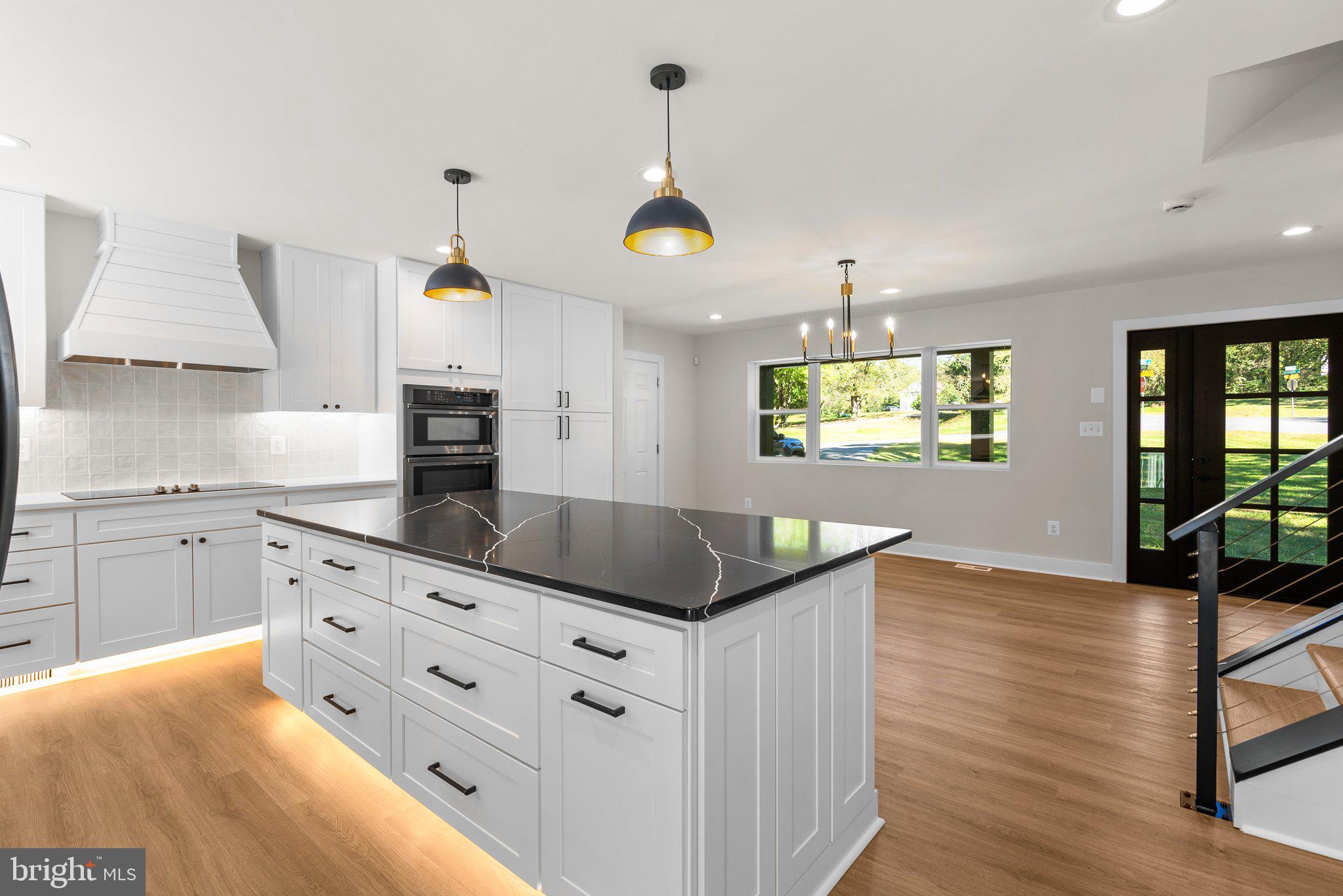 LOTHIAN WOODS - Residential