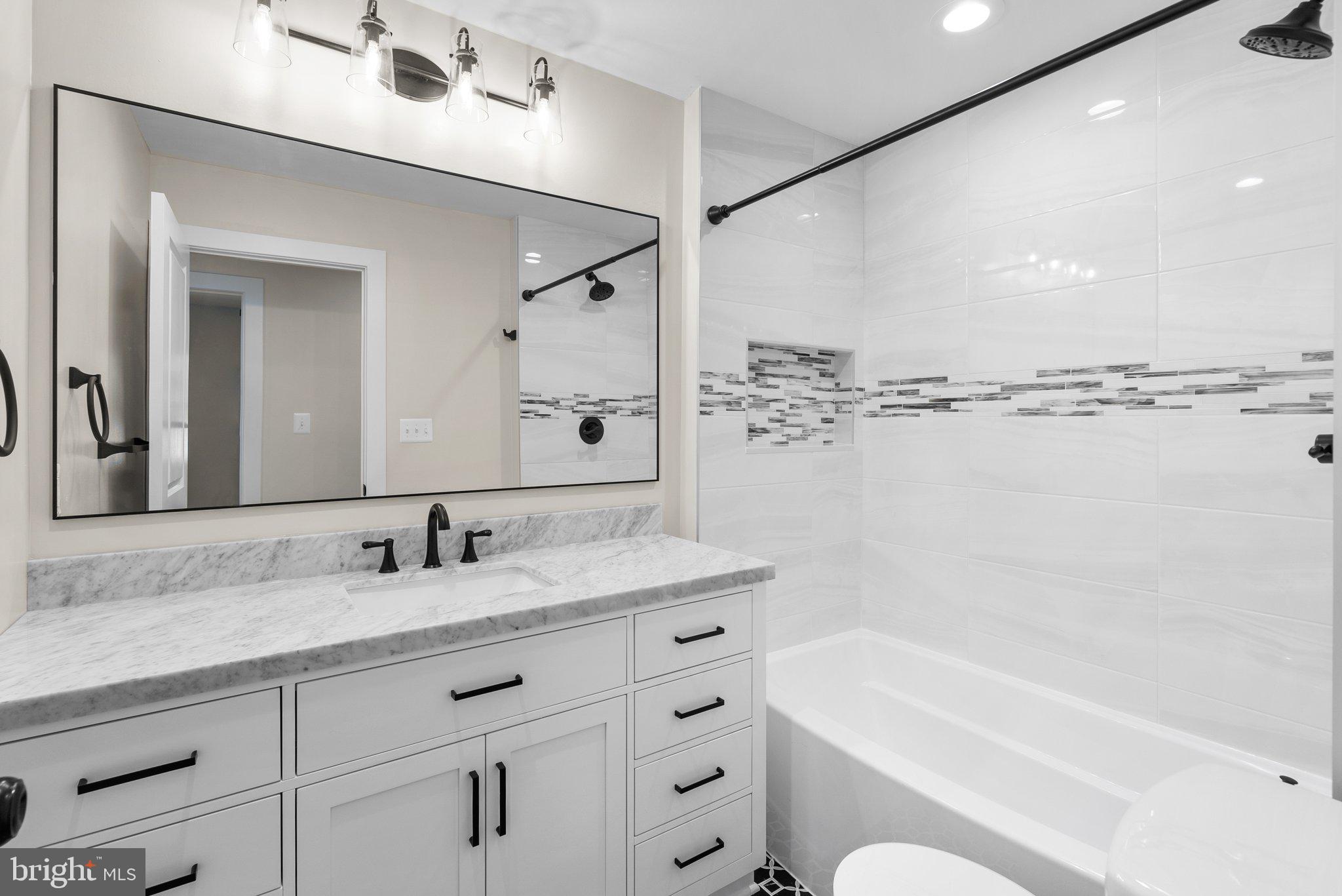 LOTHIAN WOODS - Residential