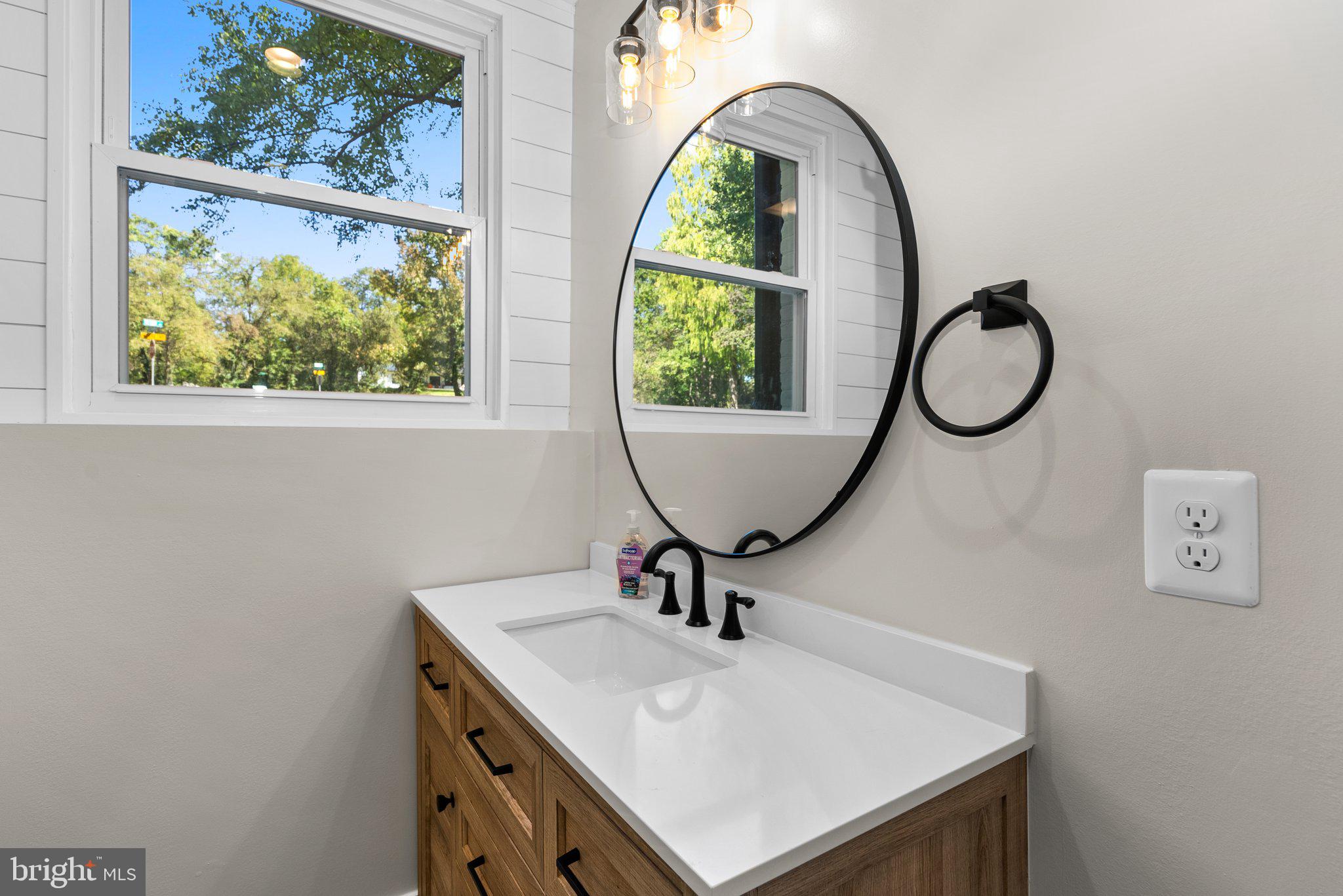 LOTHIAN WOODS - Residential