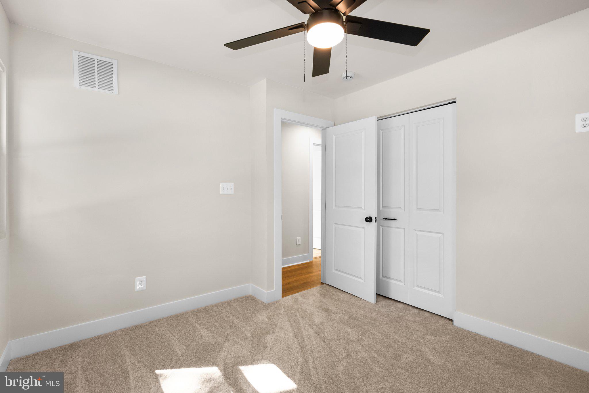 LOTHIAN WOODS - Residential