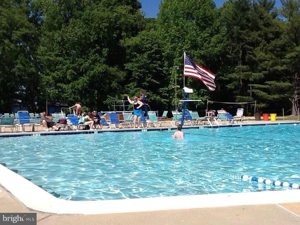 POINTER RIDGE - Residential