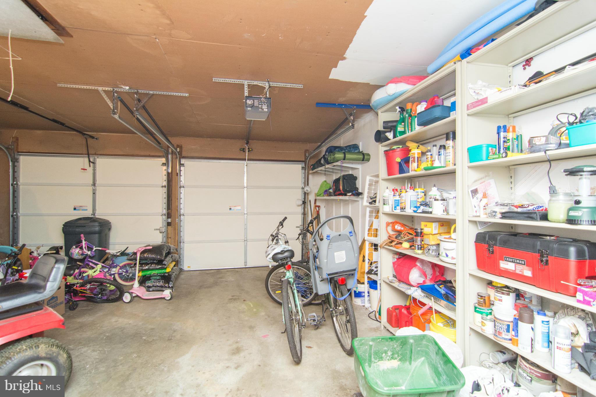 POINTER RIDGE - Residential