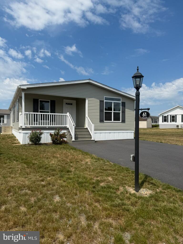 61 EVERGREEN ALY