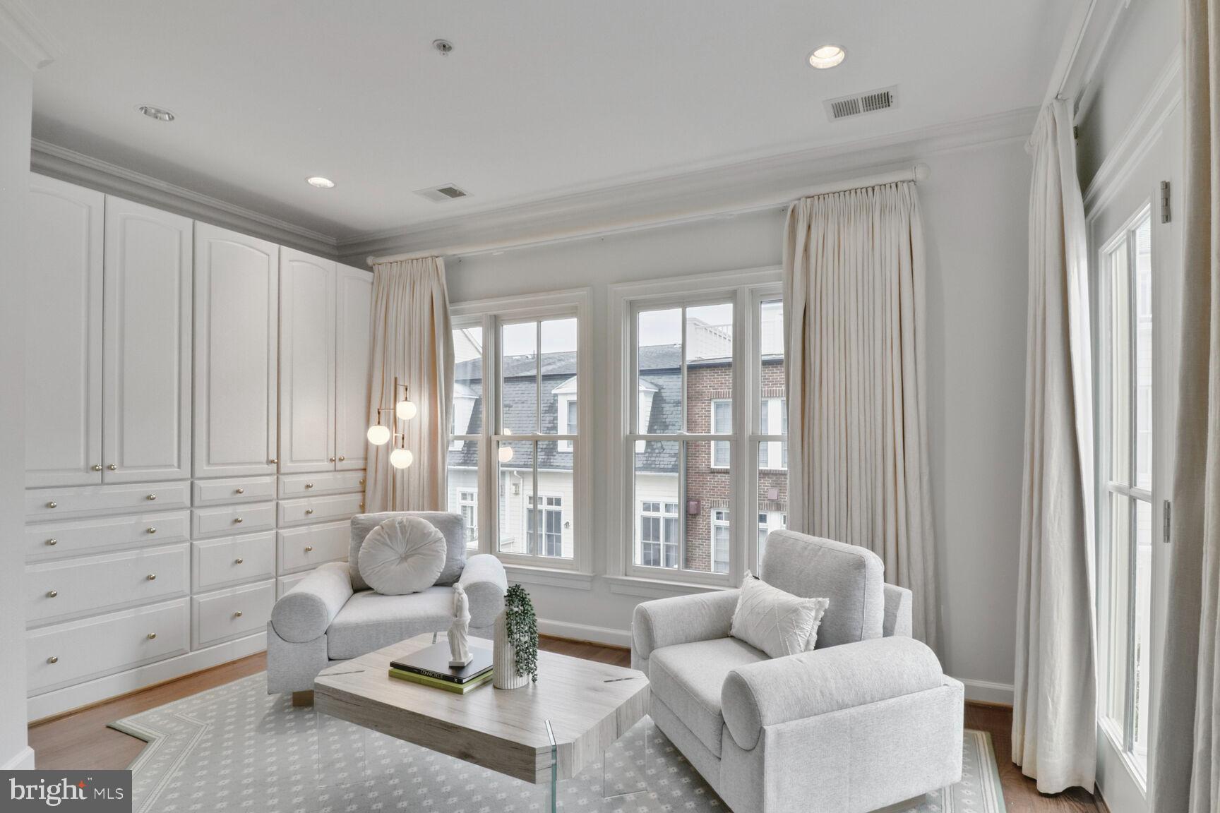 POTOMAC GREENS - Residential