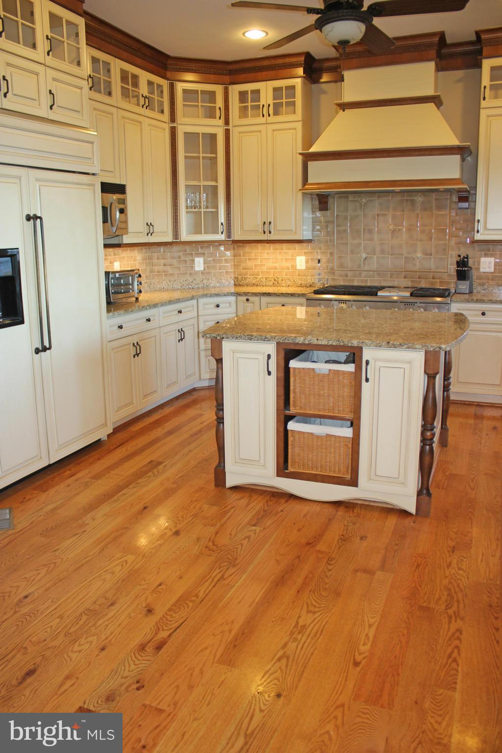 JOHNSON FARM ESTATES - Farm