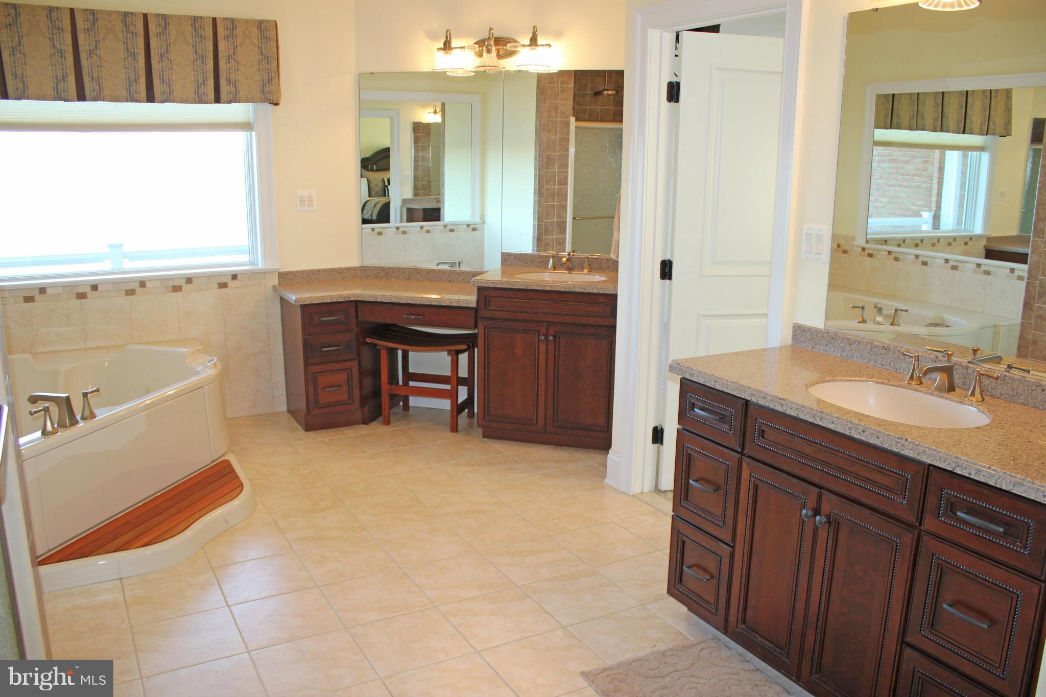 JOHNSON FARM ESTATES - Farm